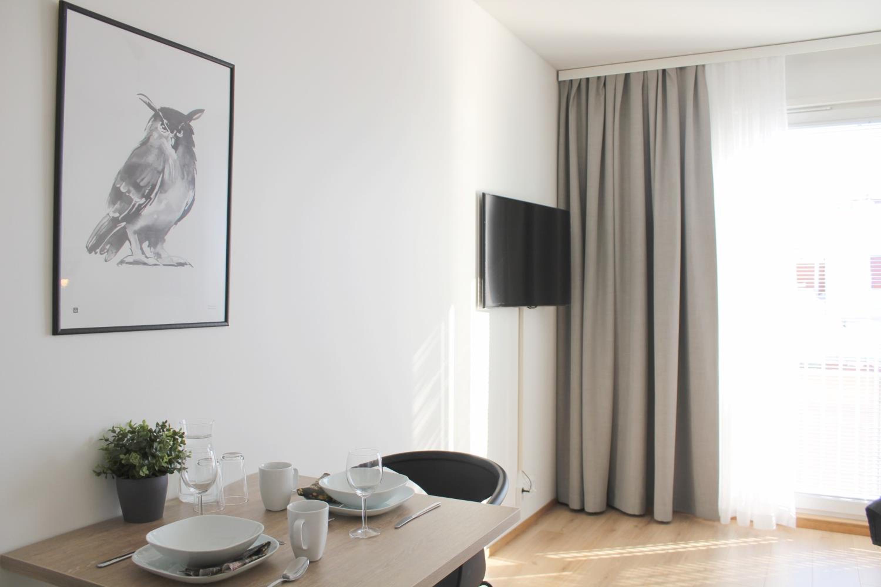 Studio (2 Adults) - Photo 2