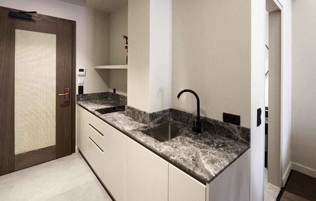 Superior Apartment with Sea View and Balcony - R7 - Photo 4