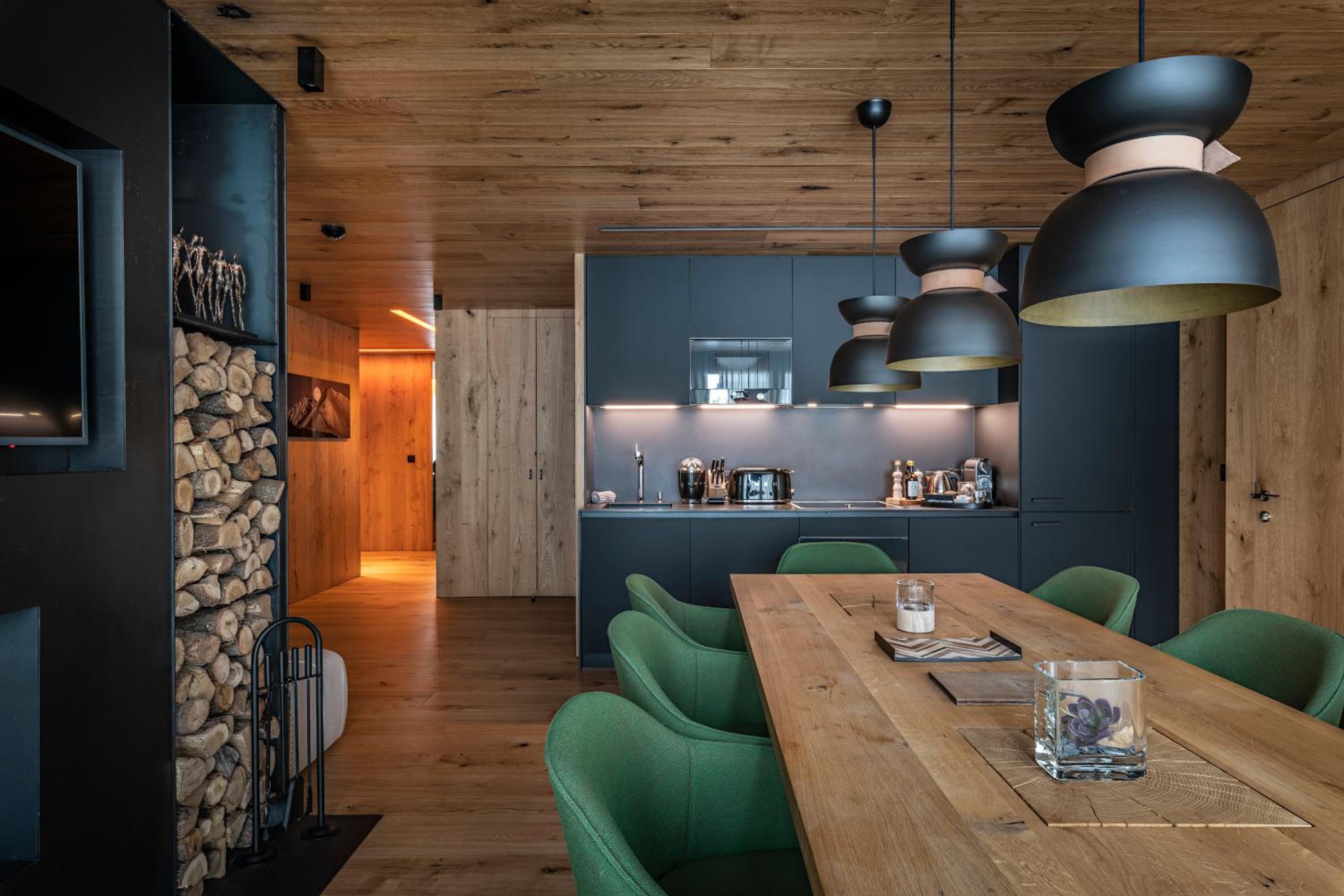 Apartment with Mountain View (8 Adults)