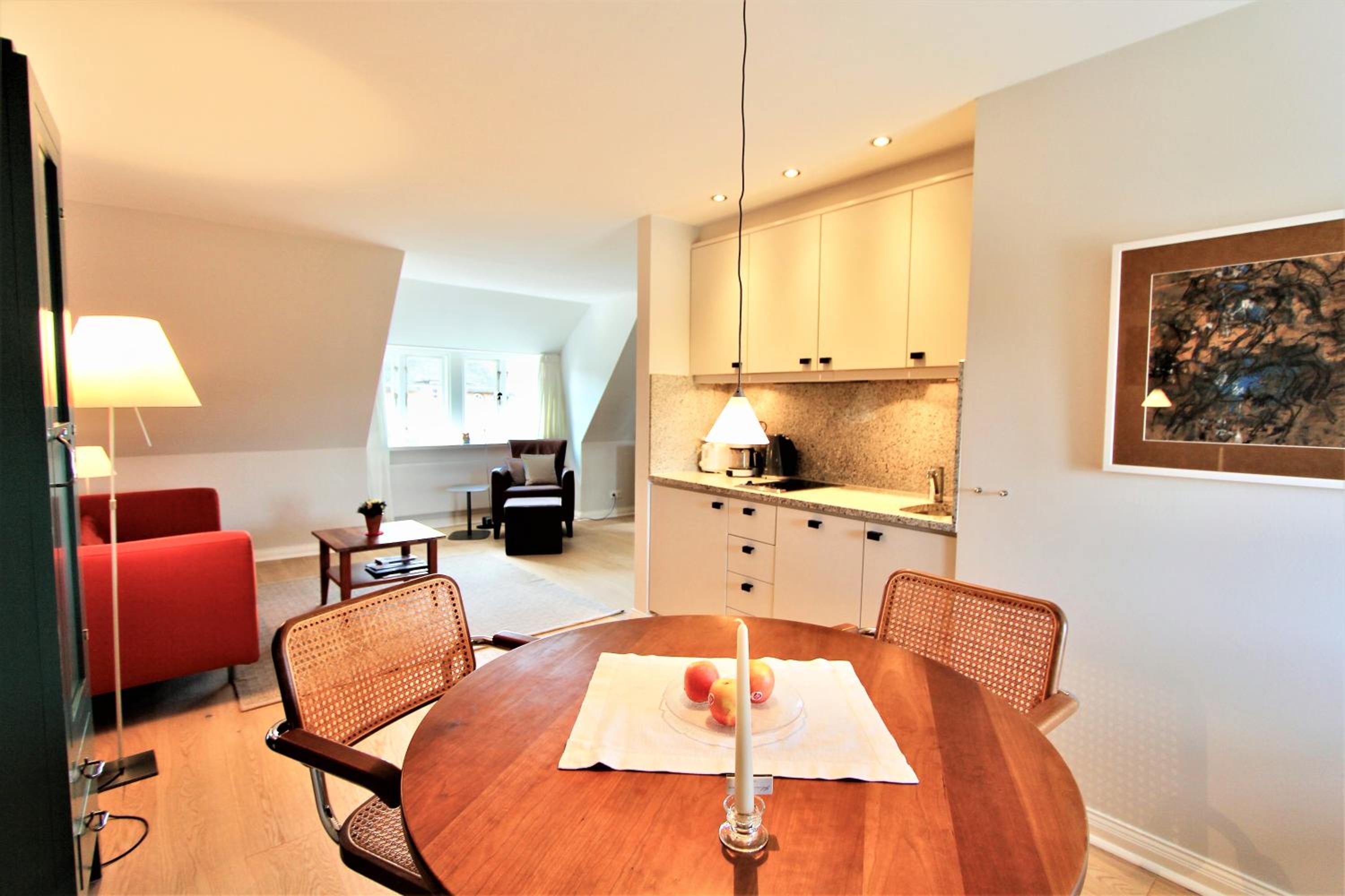 Apartment photo 1