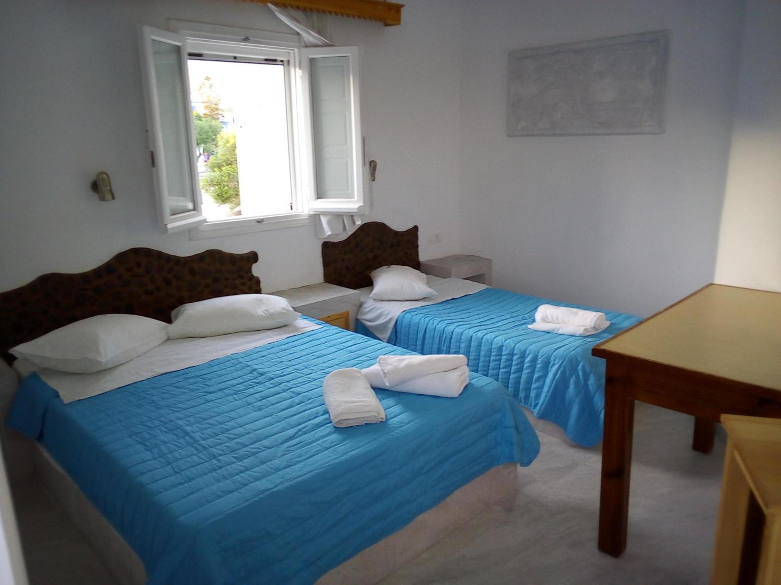 Superior Triple Room photo 3