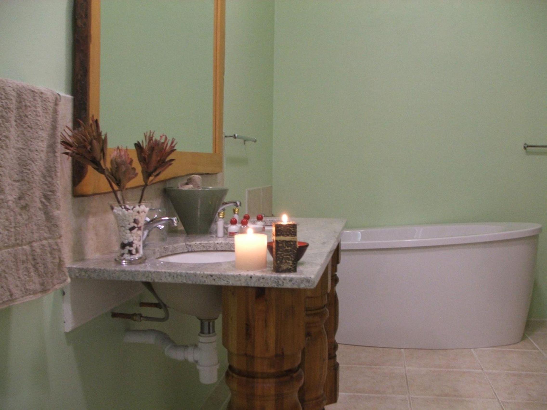 Twin Room - Photo 3