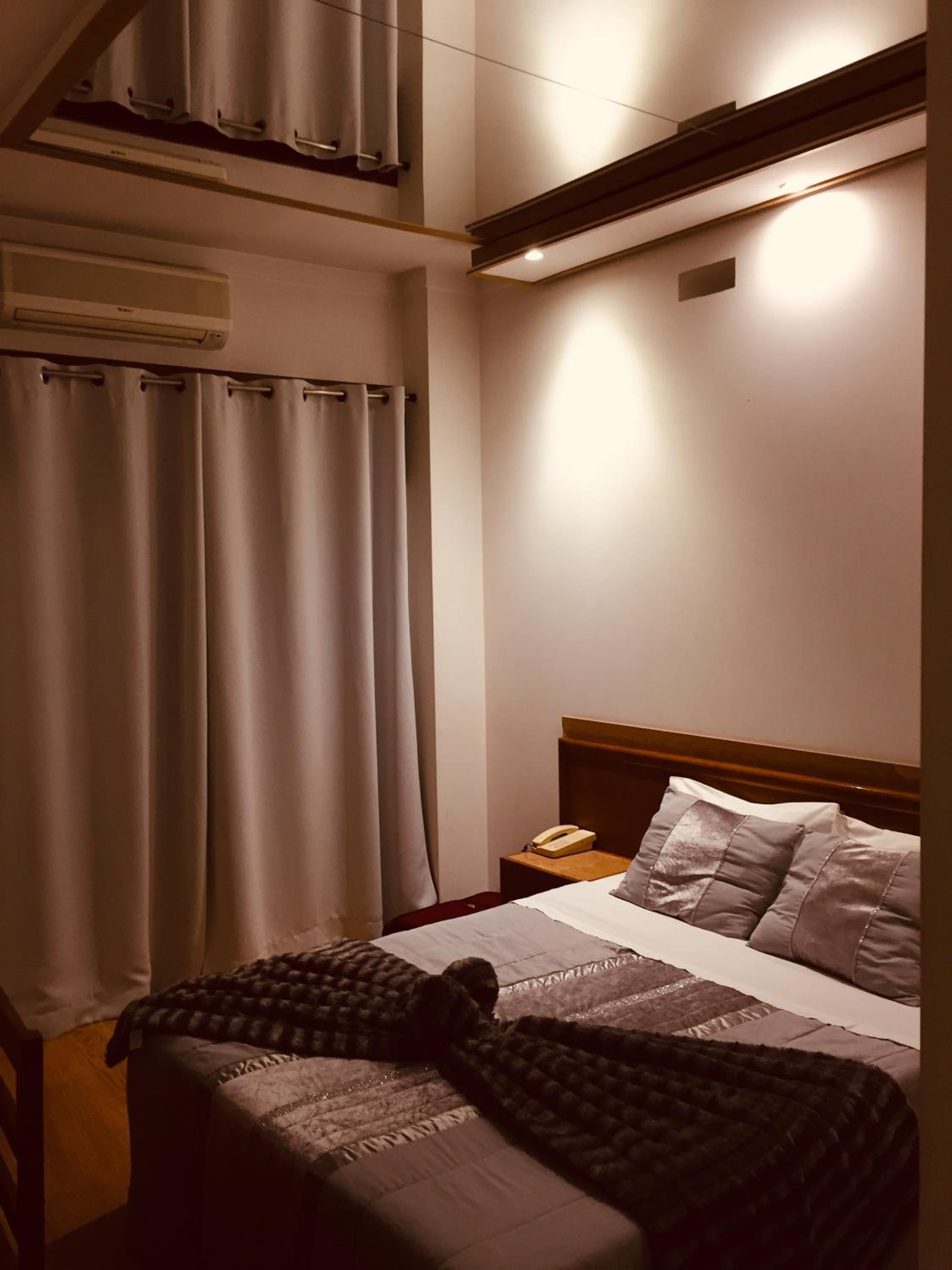 Double Room - Photo 4