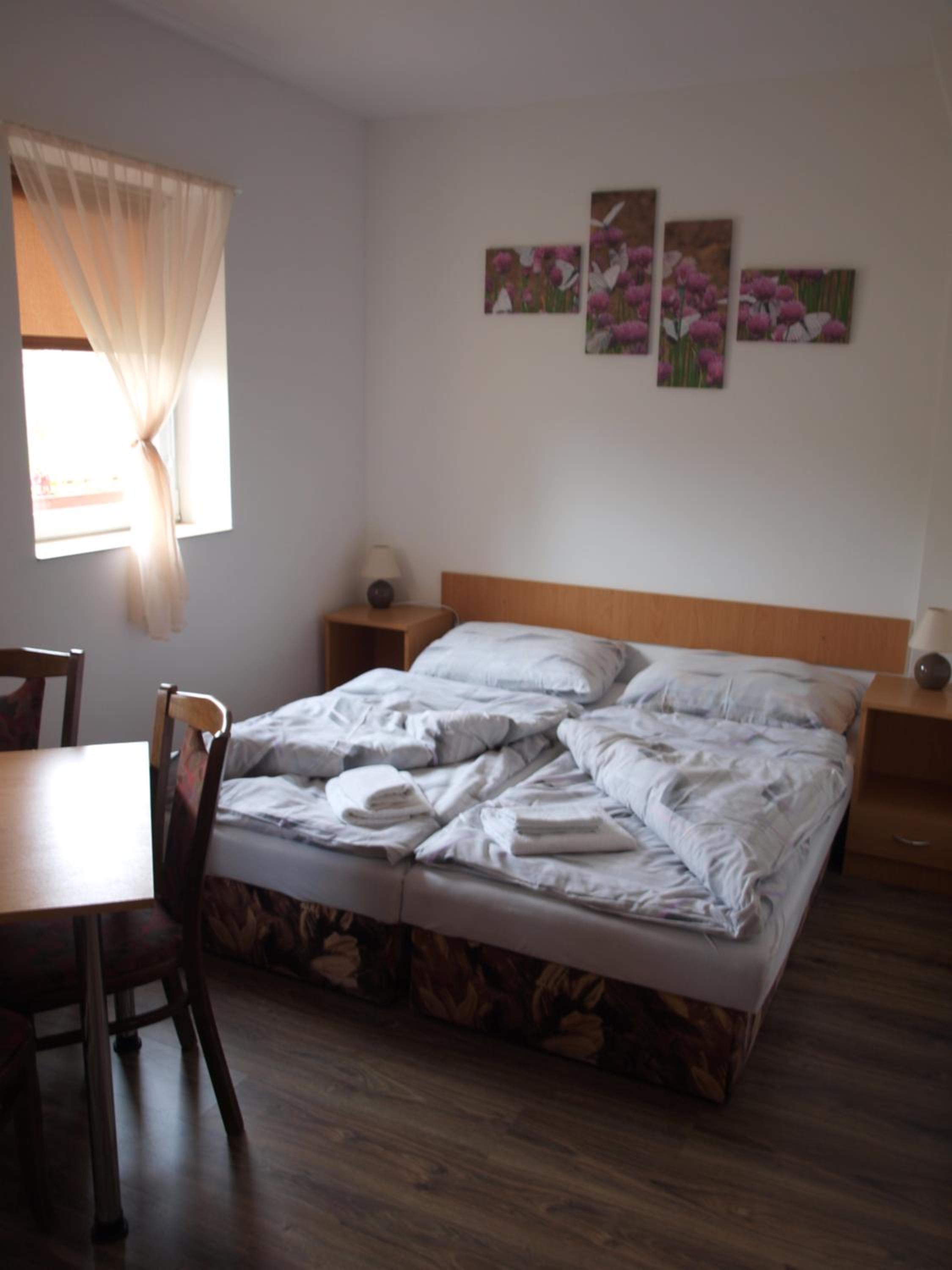 Apartment photo 1