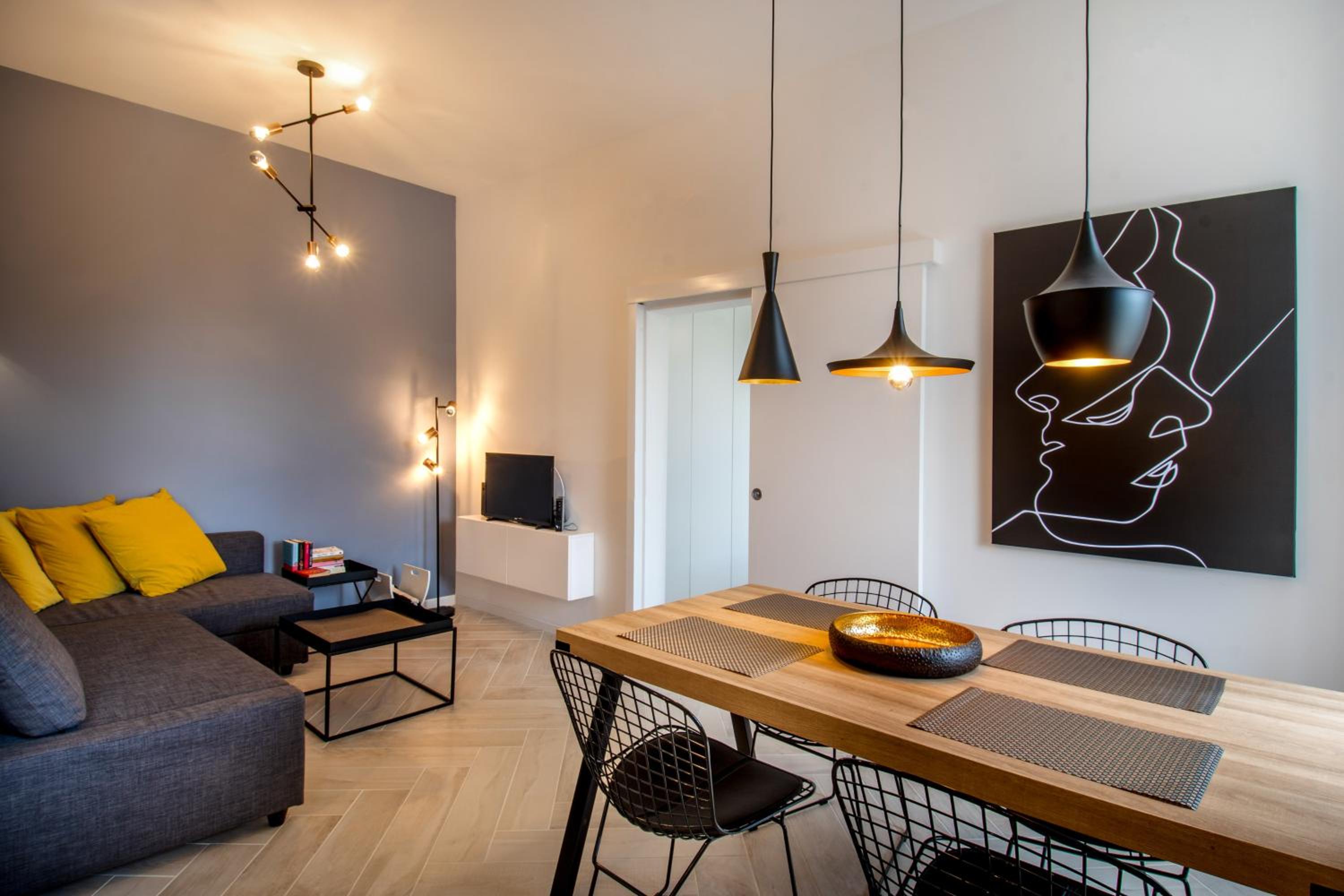 One-Bedroom Apartment - Photo 13