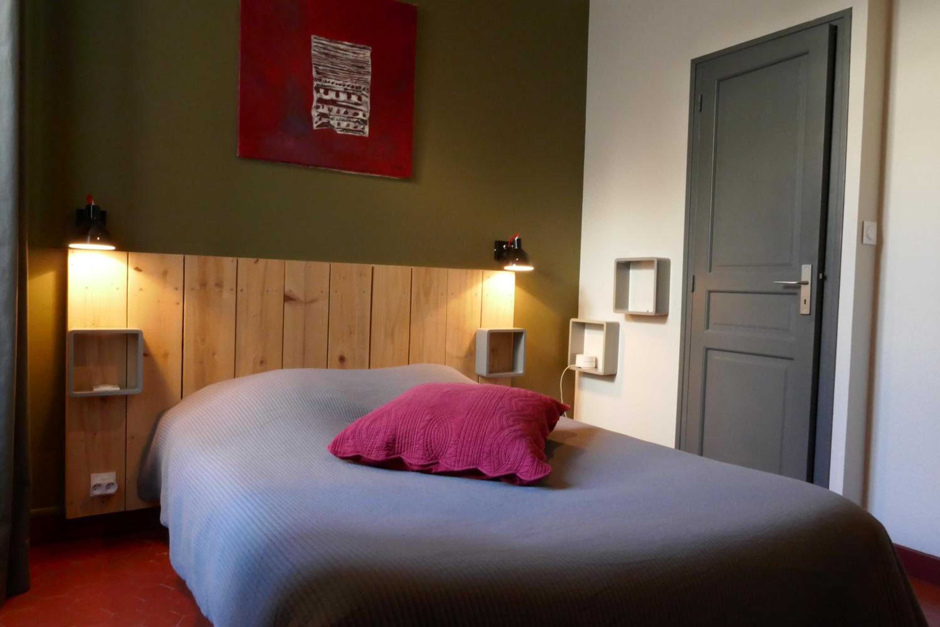 Double Room - Photo 1