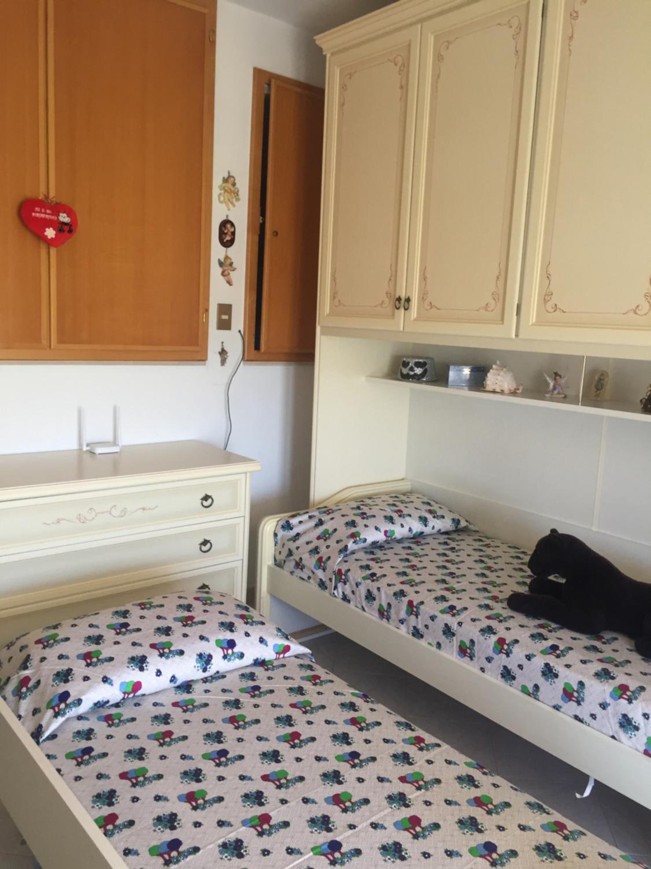 Two-Bedroom Apartment - Photo 17