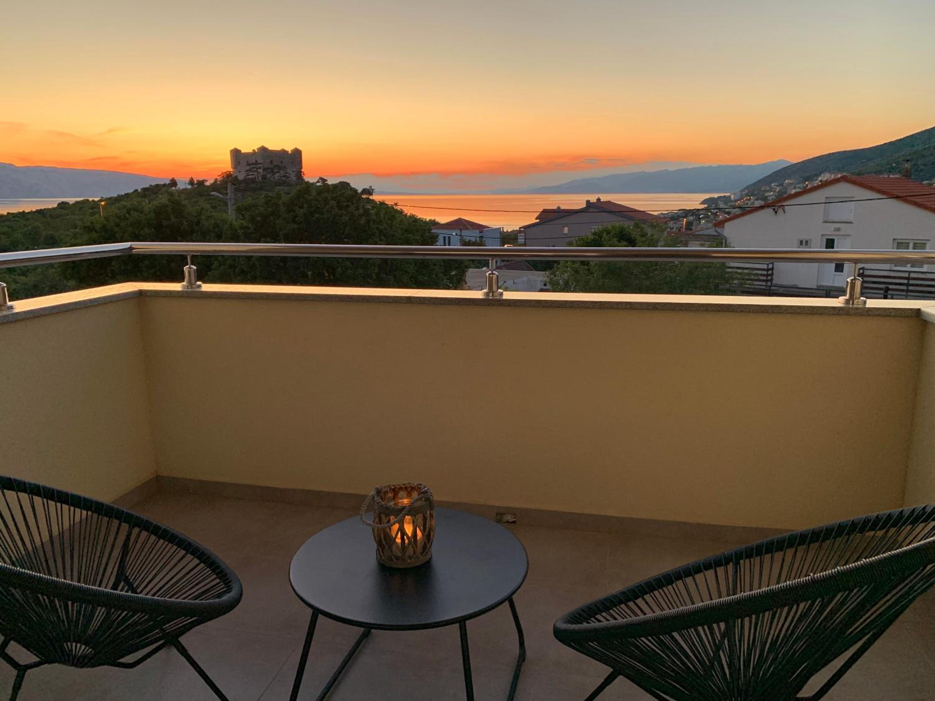 Studio Apartment with Sea View photo 2