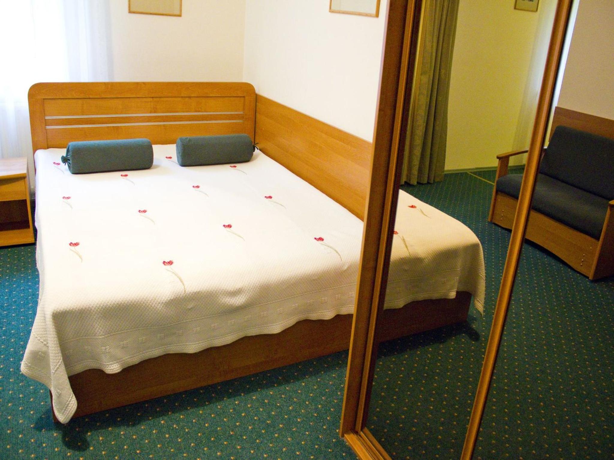 Triple Room - Photo 1