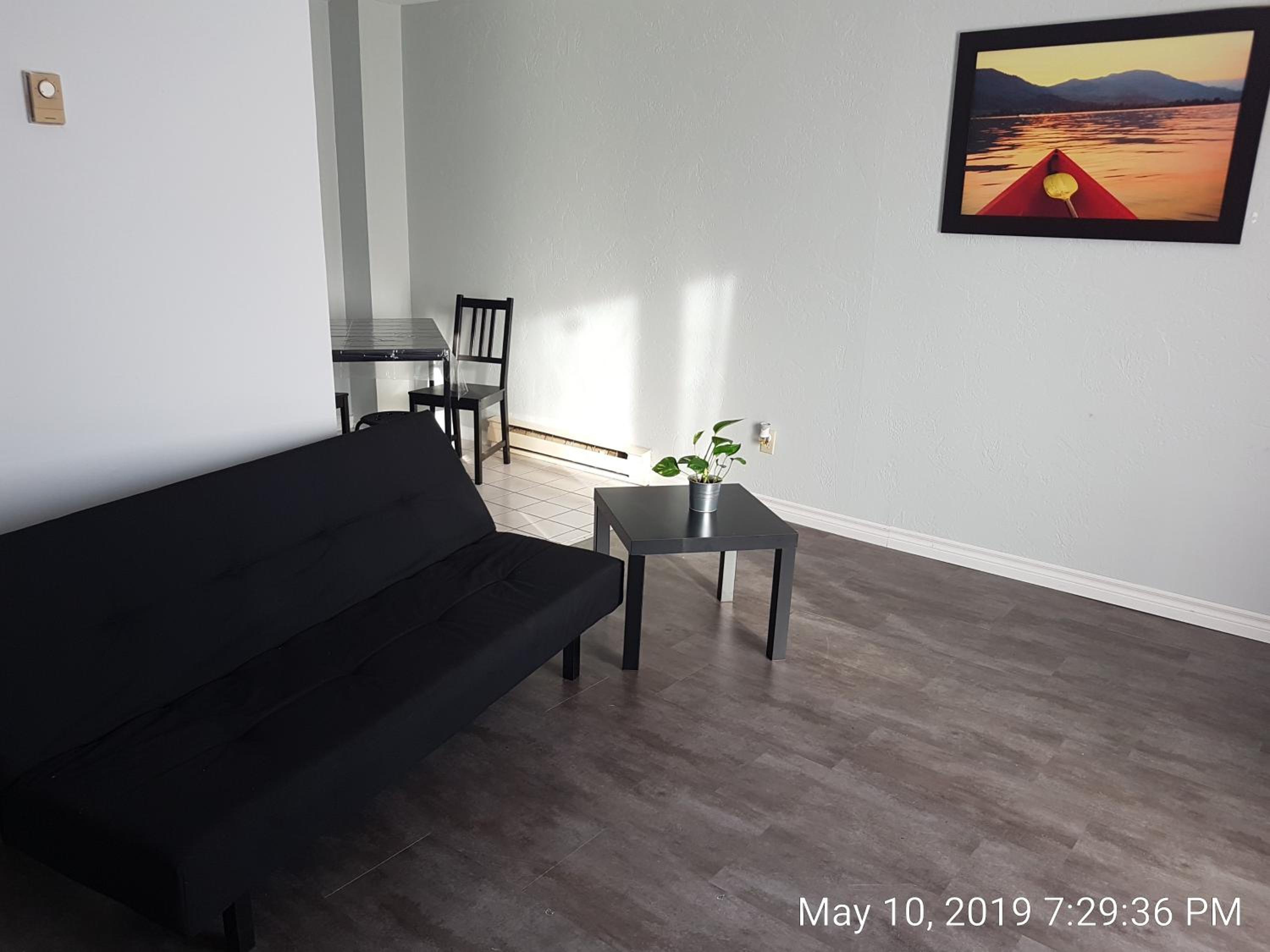 Two-Bedroom Suite - Photo 16