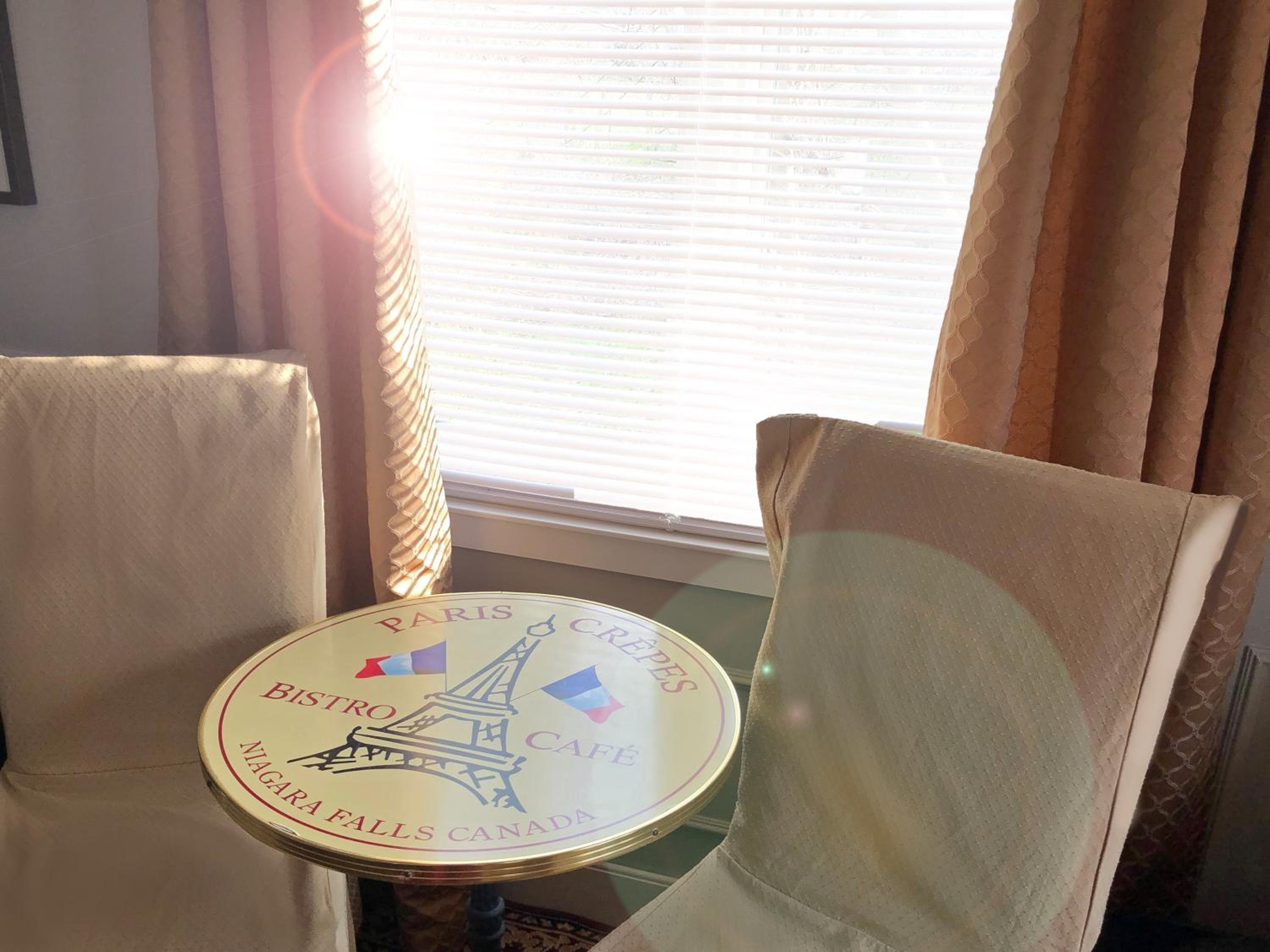 Deluxe Queen Room photo 2
