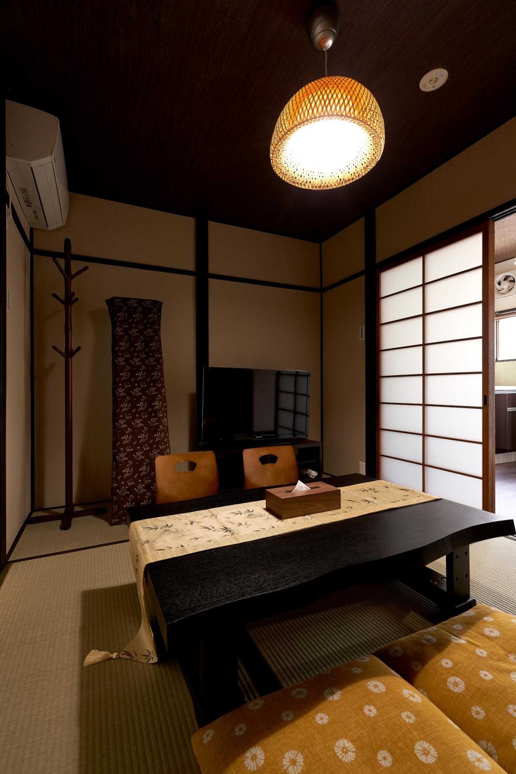 One-Bedroom Apartment - Photo 5