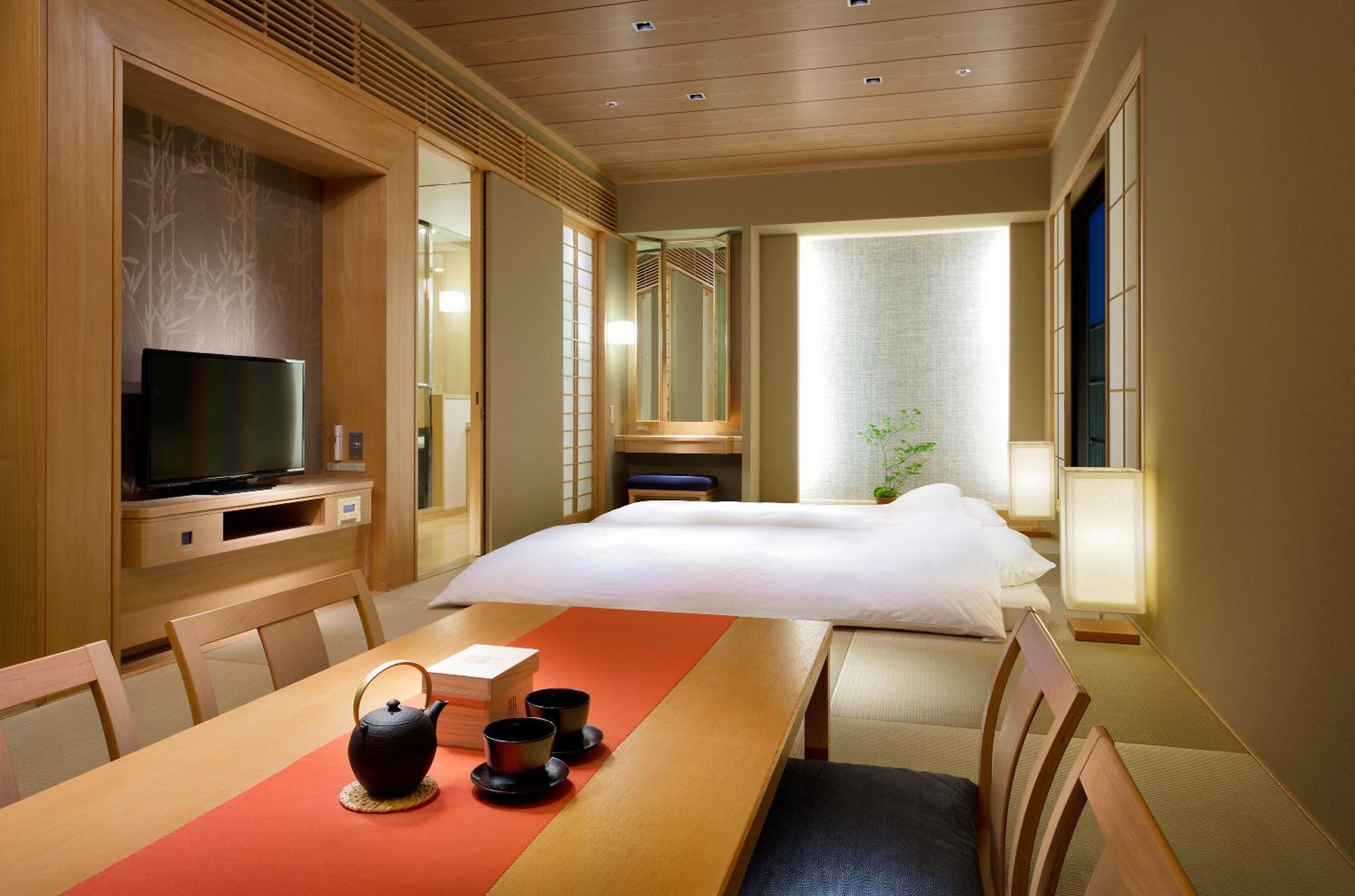 Japanese-Style Room - Non-Smoking - Photo 1