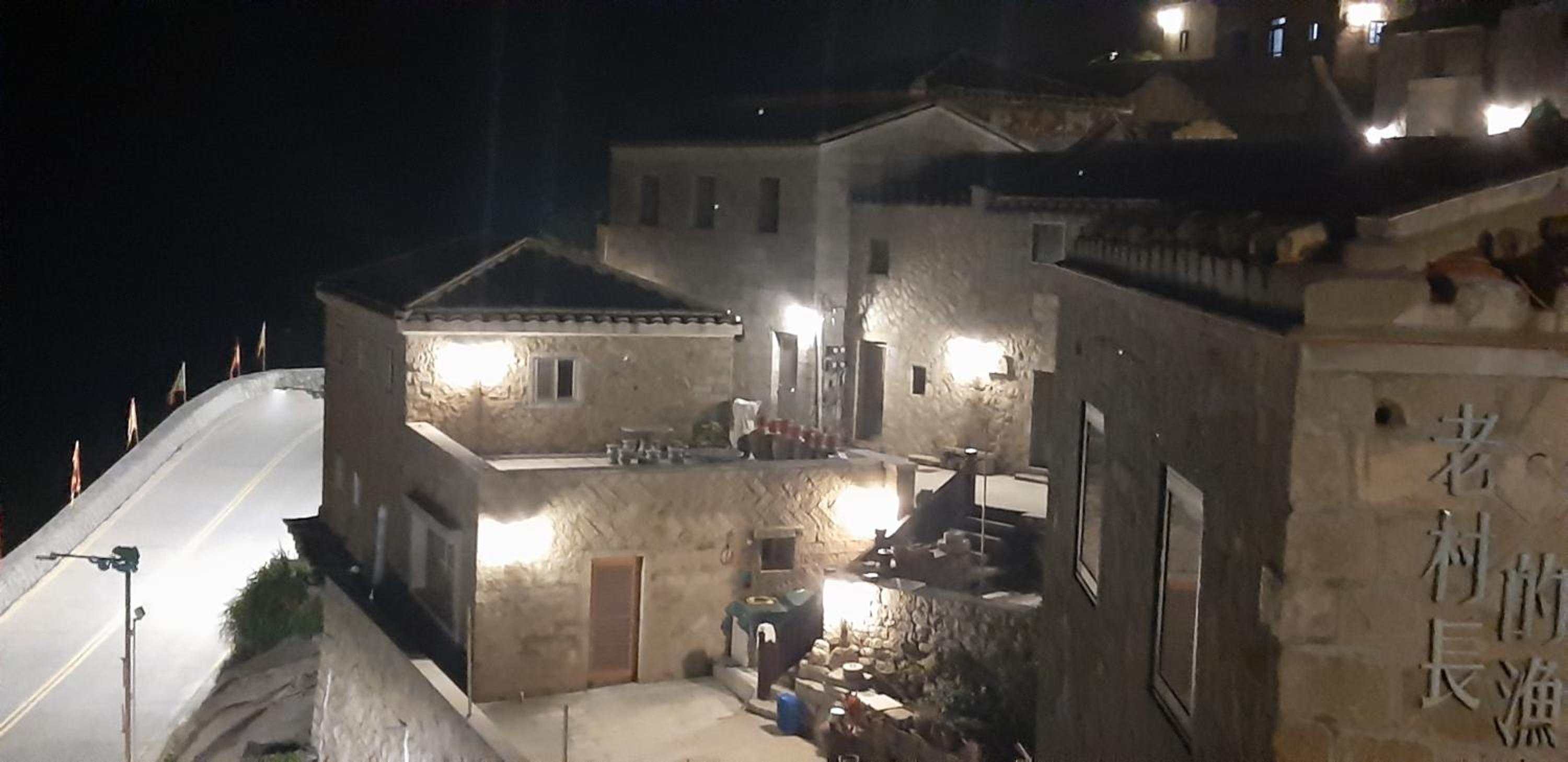 Standard Triple Room with Sea View photo 3