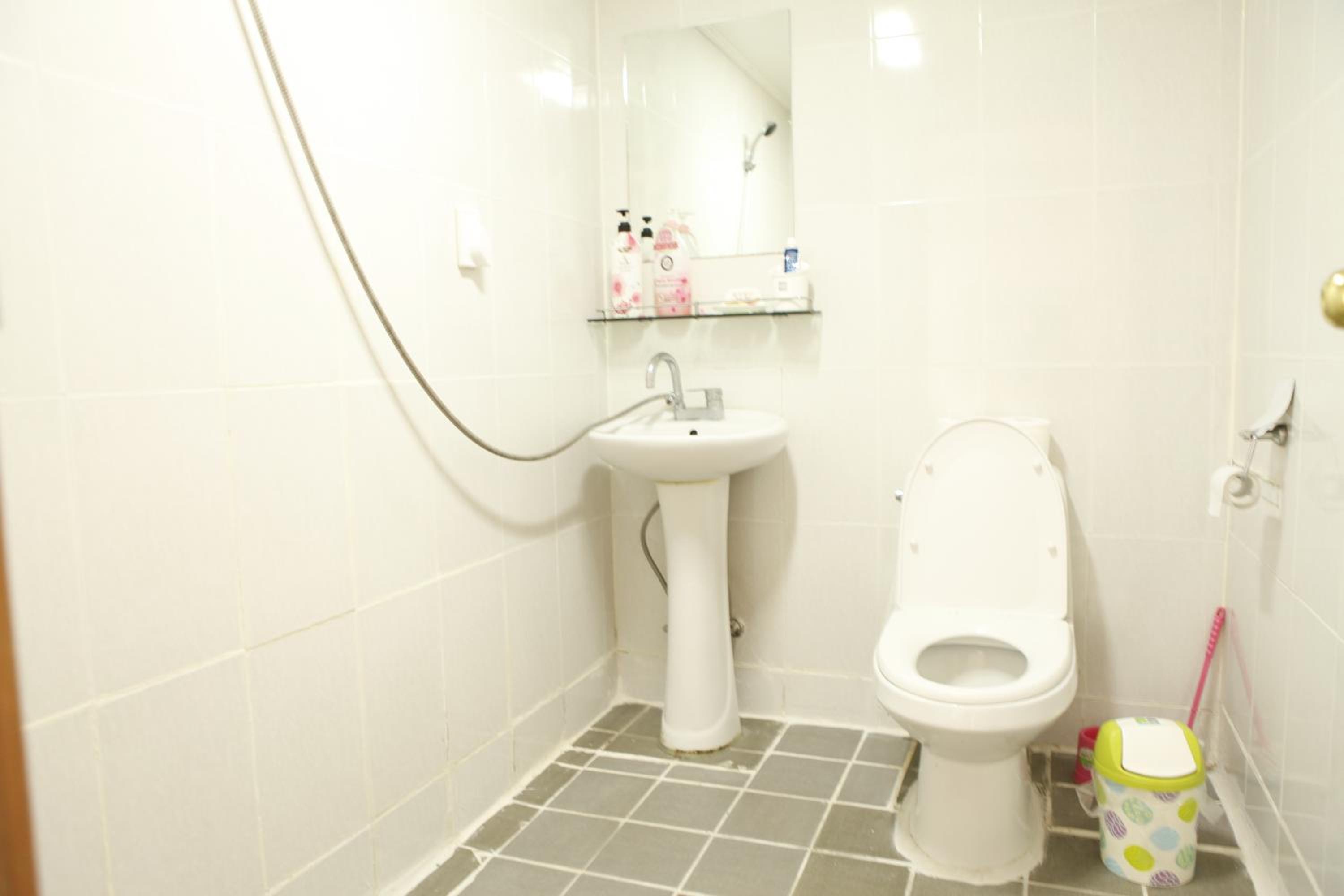 Double Room with Private Bathroom photo 2