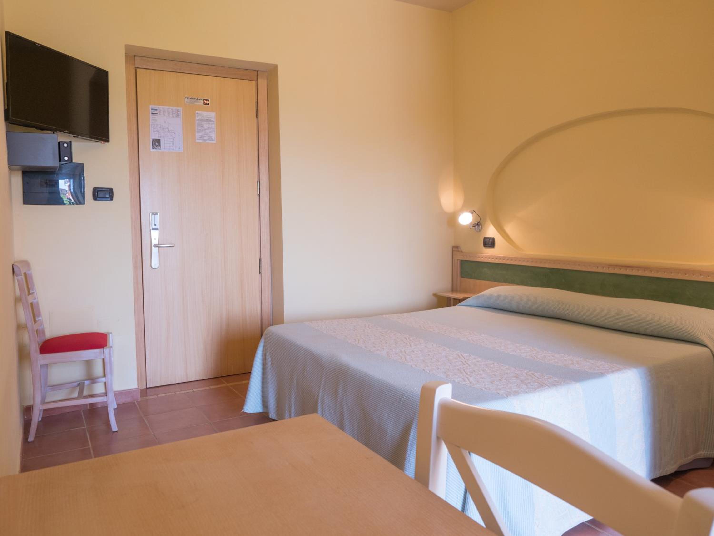 Economy Double or Twin Room