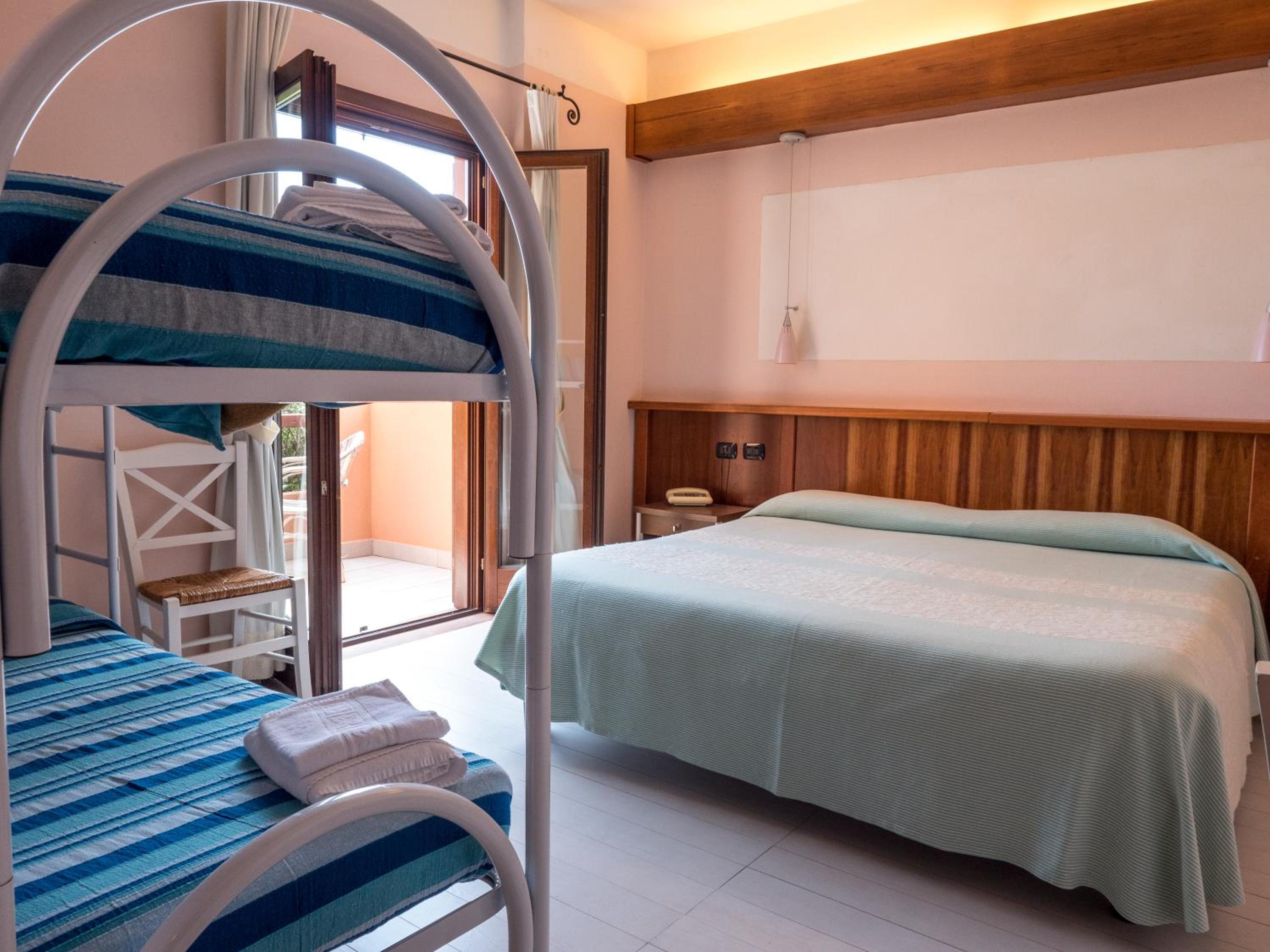 Quadruple Room photo 2