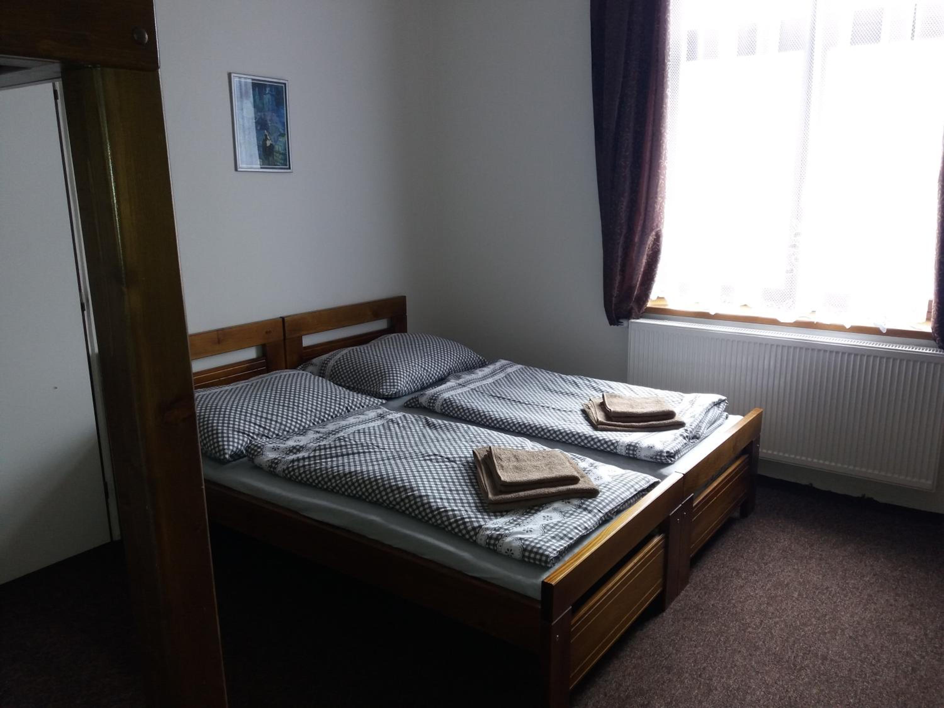 One-Bedroom Apartment - Photo 11