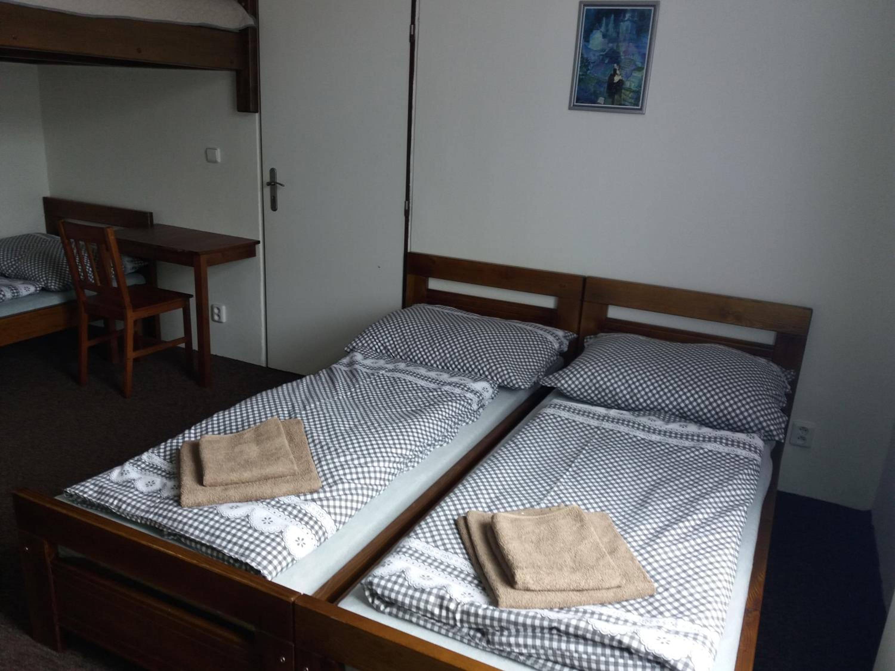 One-Bedroom Apartment - Photo 10
