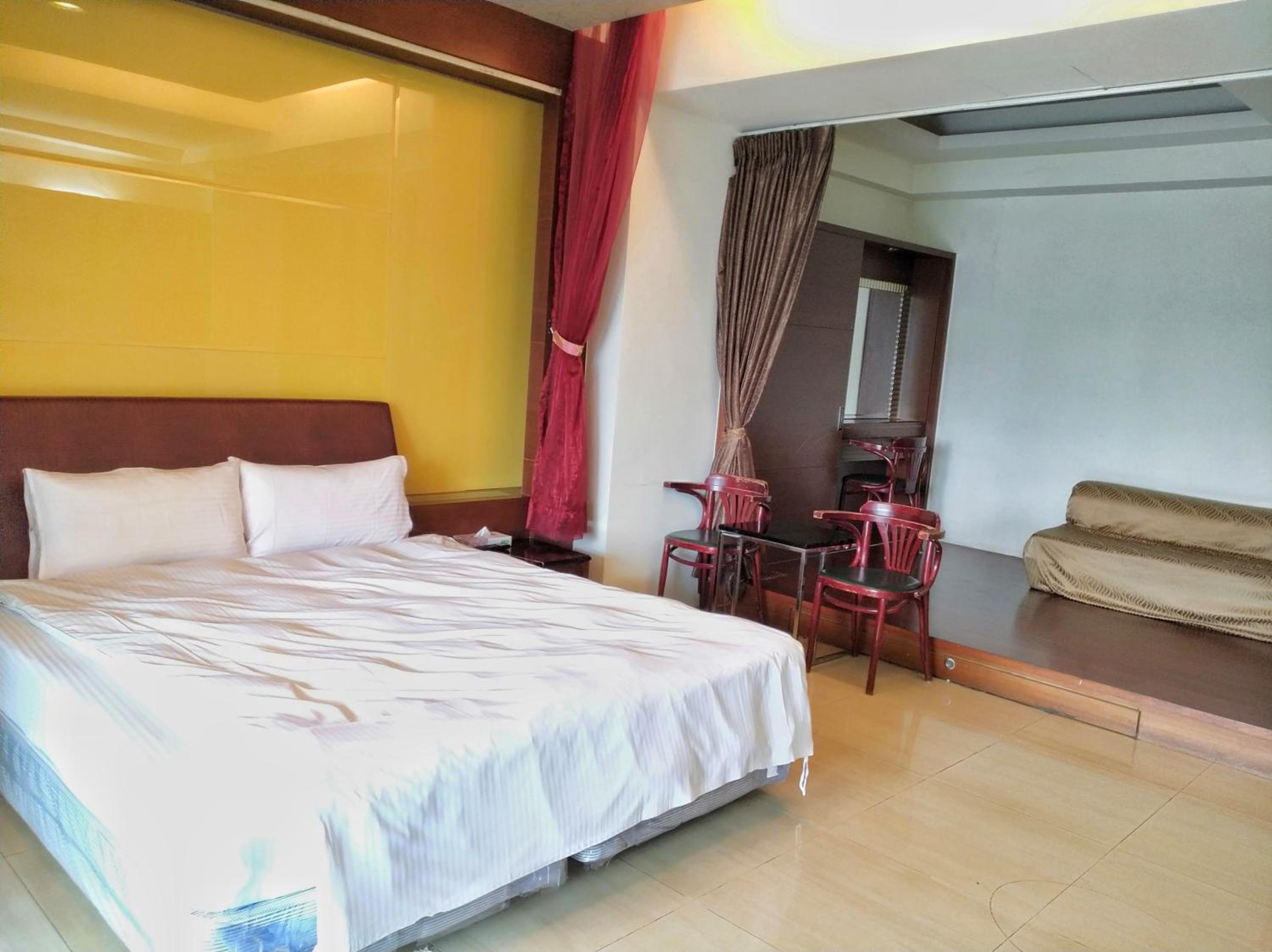 Deluxe Double Room photo 2
