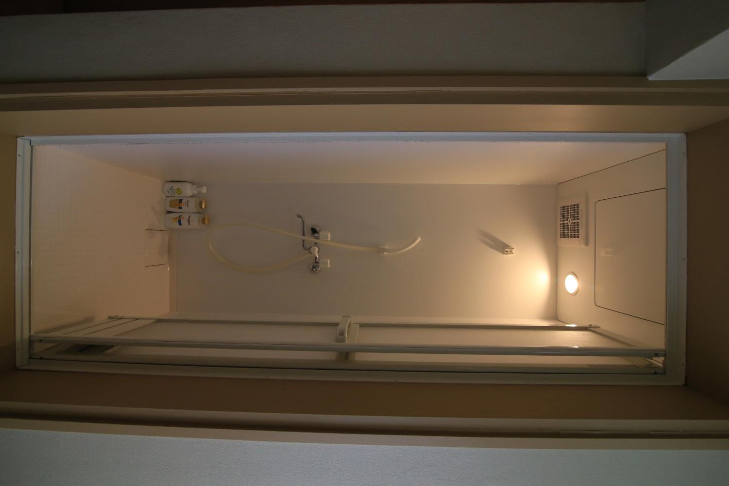 Family Room with Private Bathroom photo 2