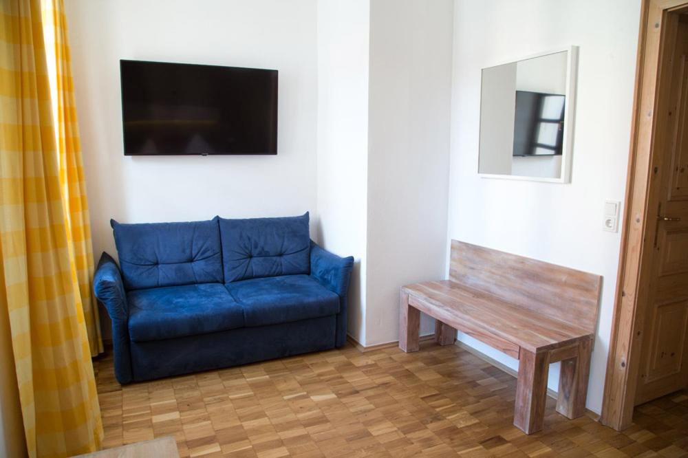 Double Room - Photo 13