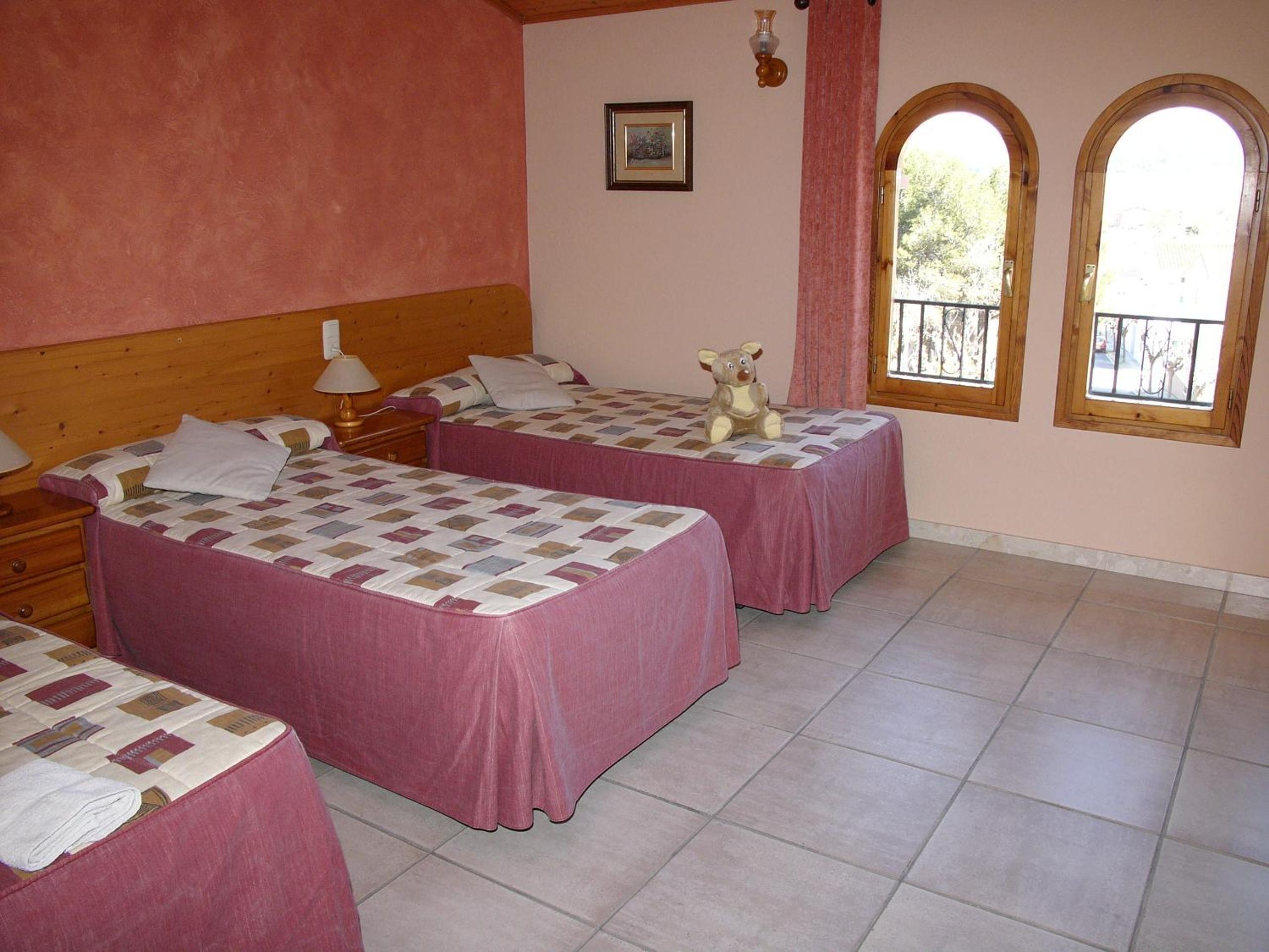 Triple Room with Town Views photo 2
