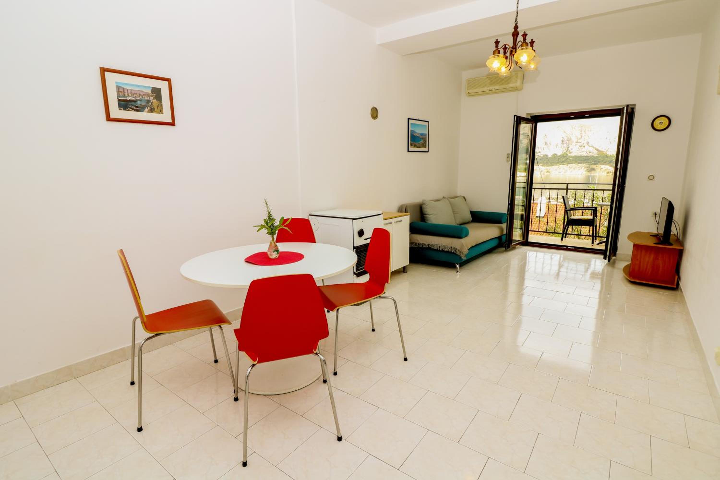 Apartment with Sea View