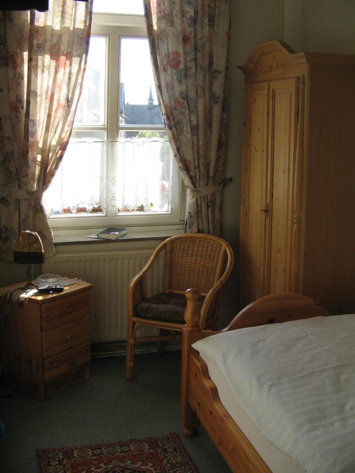 Double Room - Photo 2