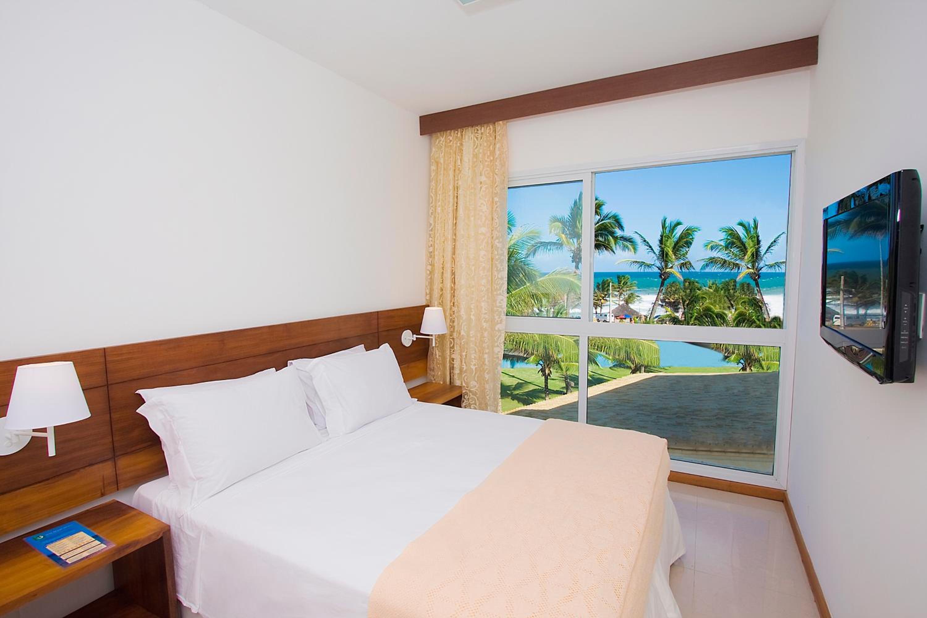 Superior Suite - Photo 9
