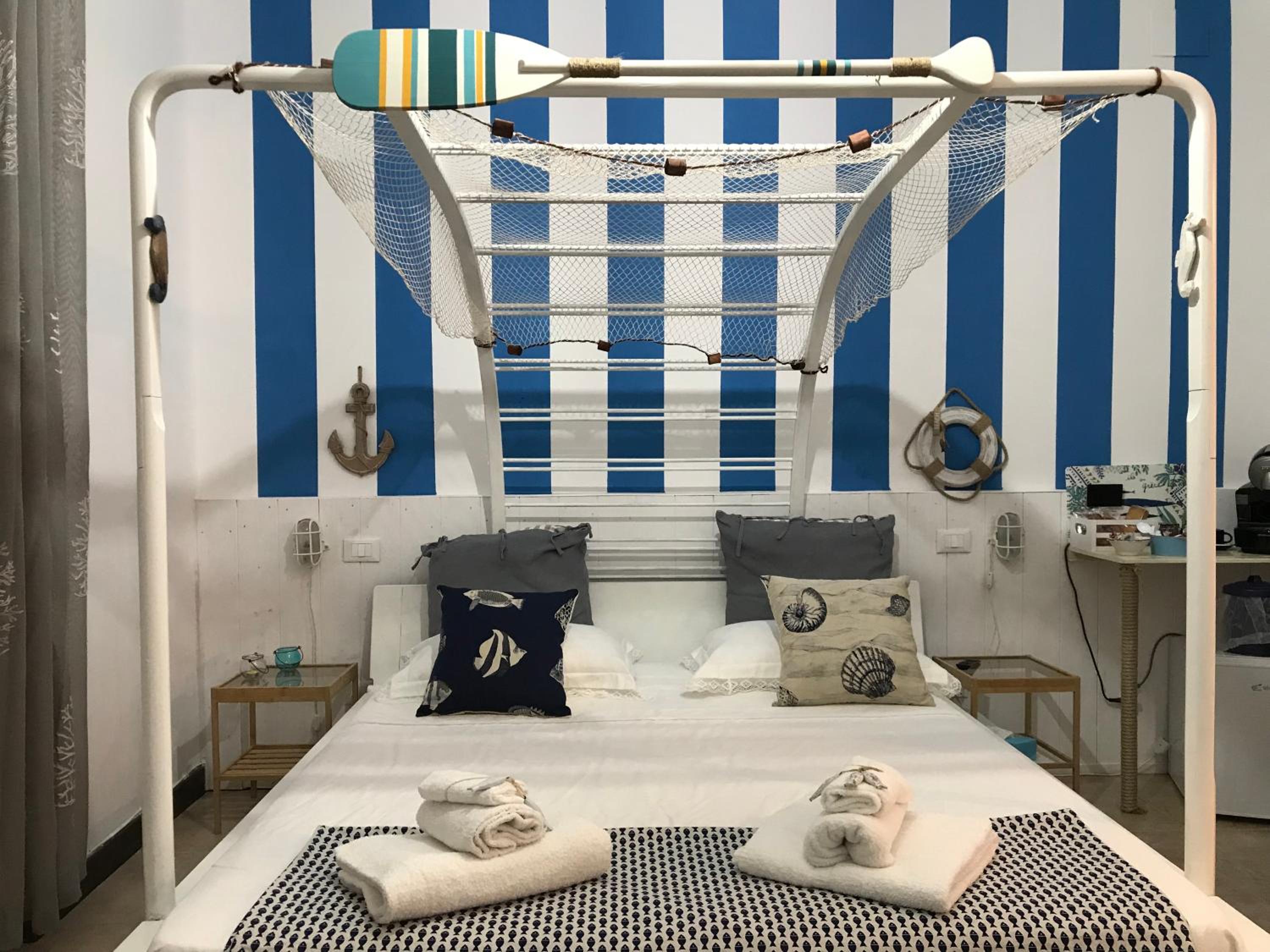 Deluxe Room - Photo 1