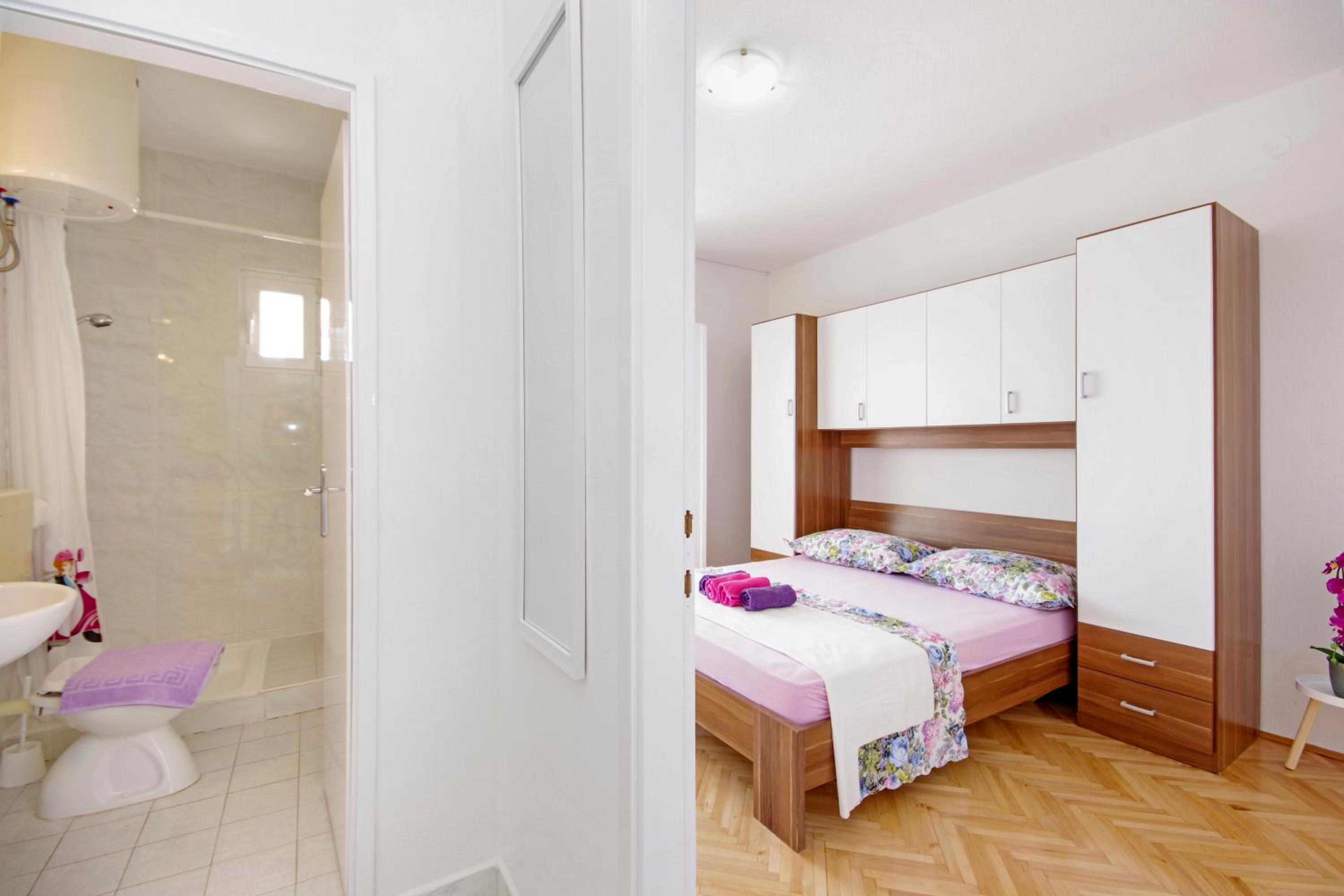 Apartment with Sea View photo 2