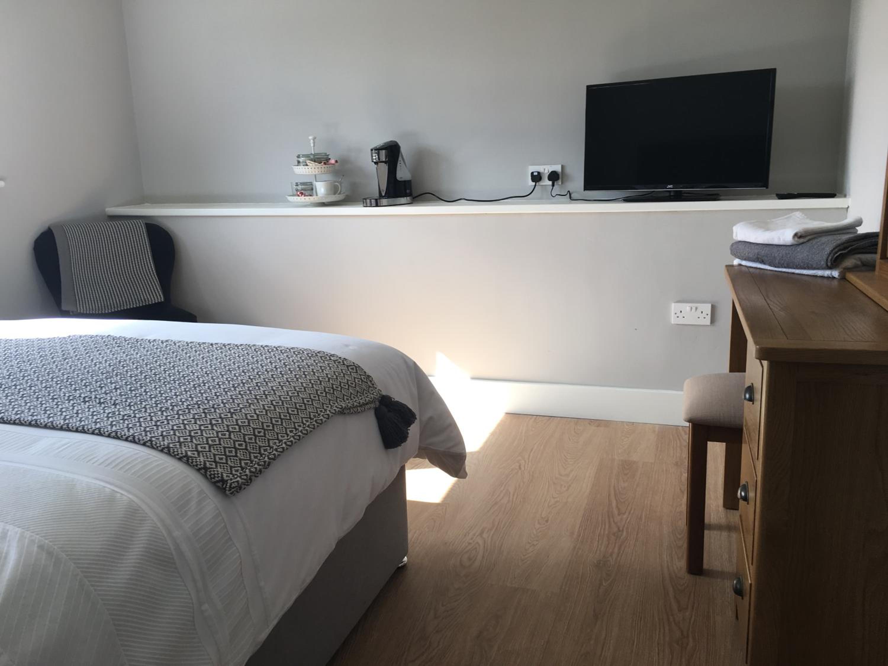 Double Room - Photo 3