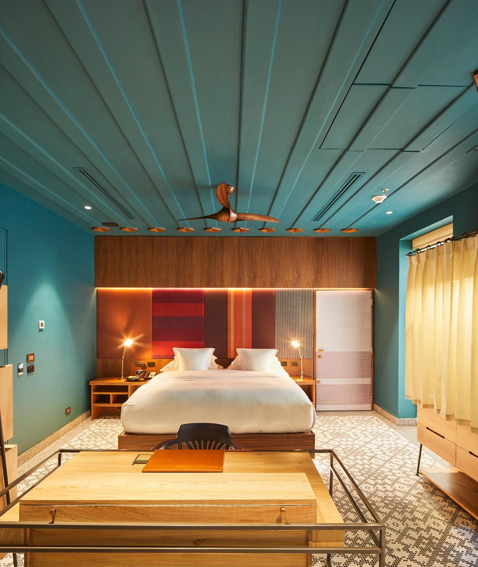 Deluxe Double Room photo 3