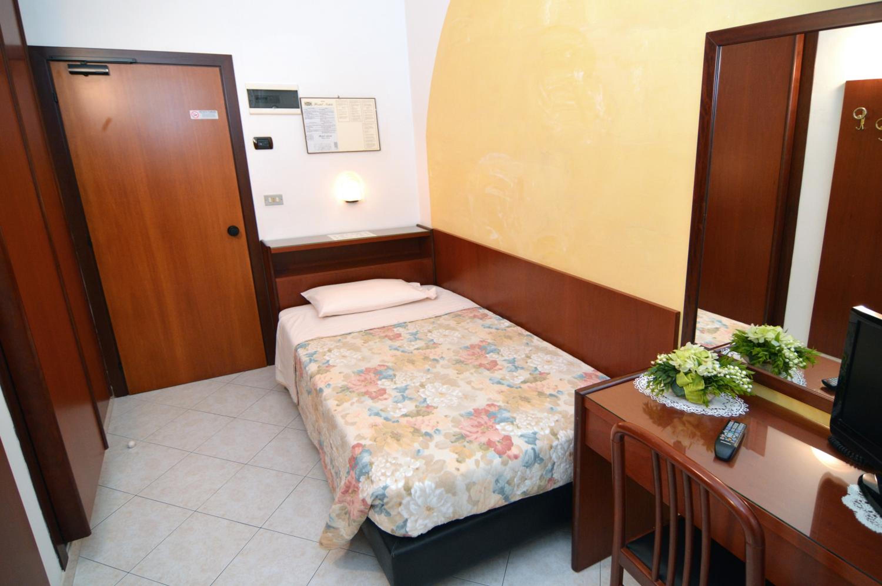 Quarto Individual