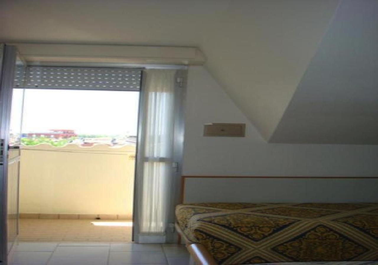 Triple Room - Attic photo 3