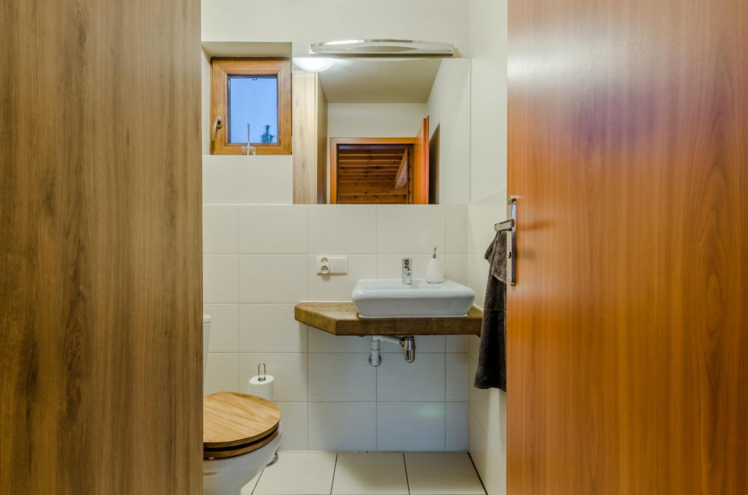 Three-Bedroom Townhouse photo 2
