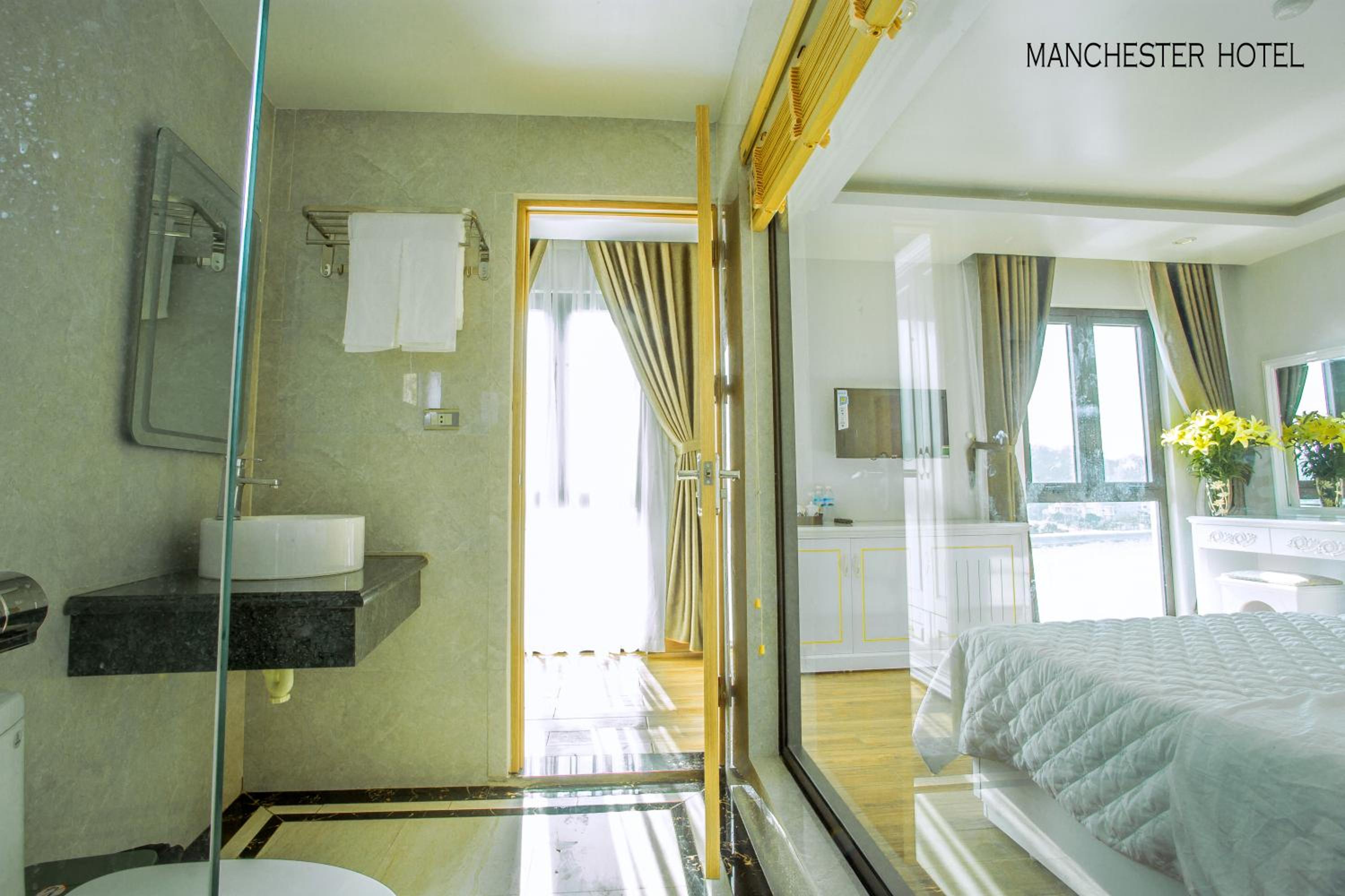 Twin Room with Lake View