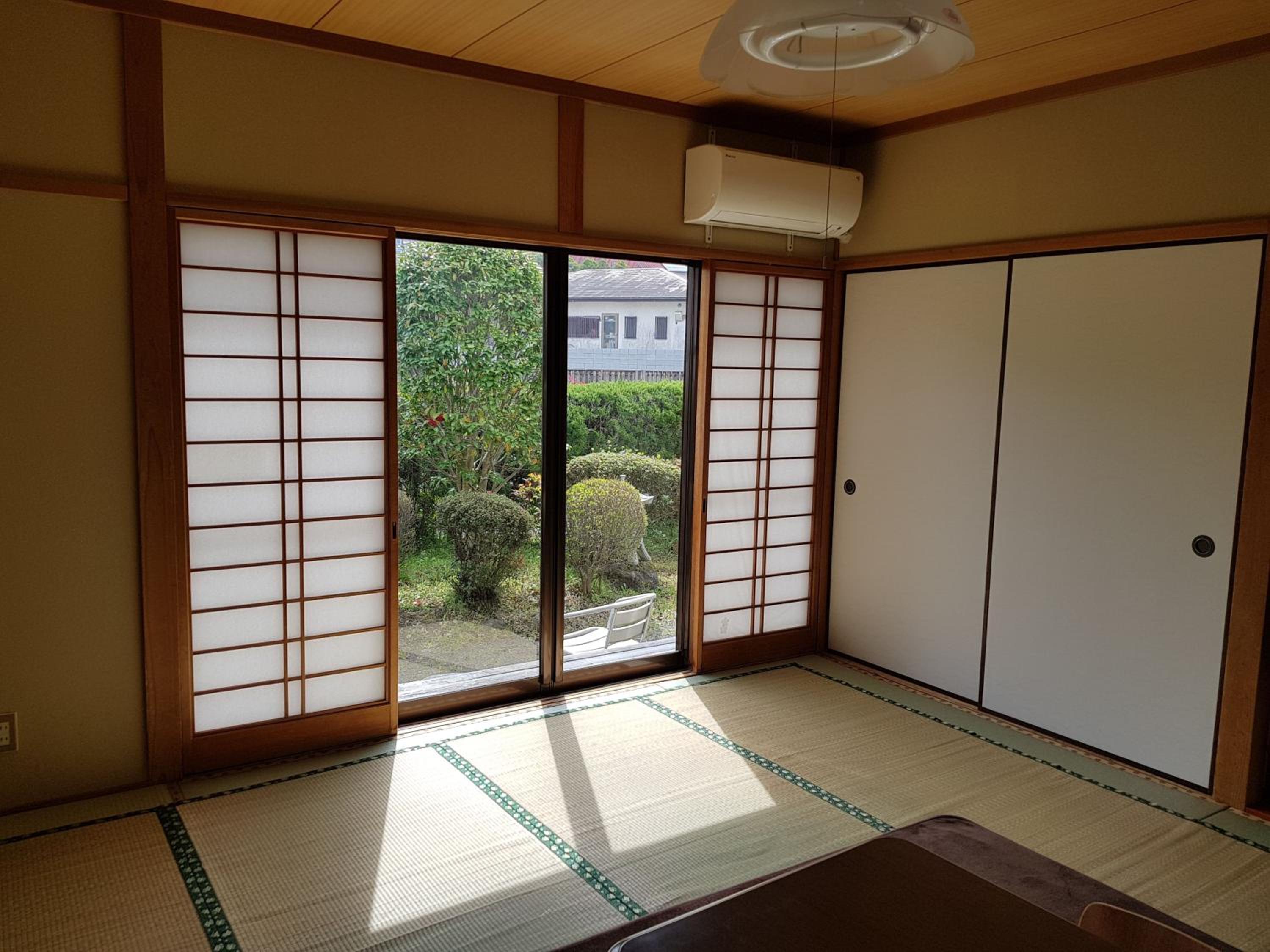 Japanese Style Room with Shared Bathroom