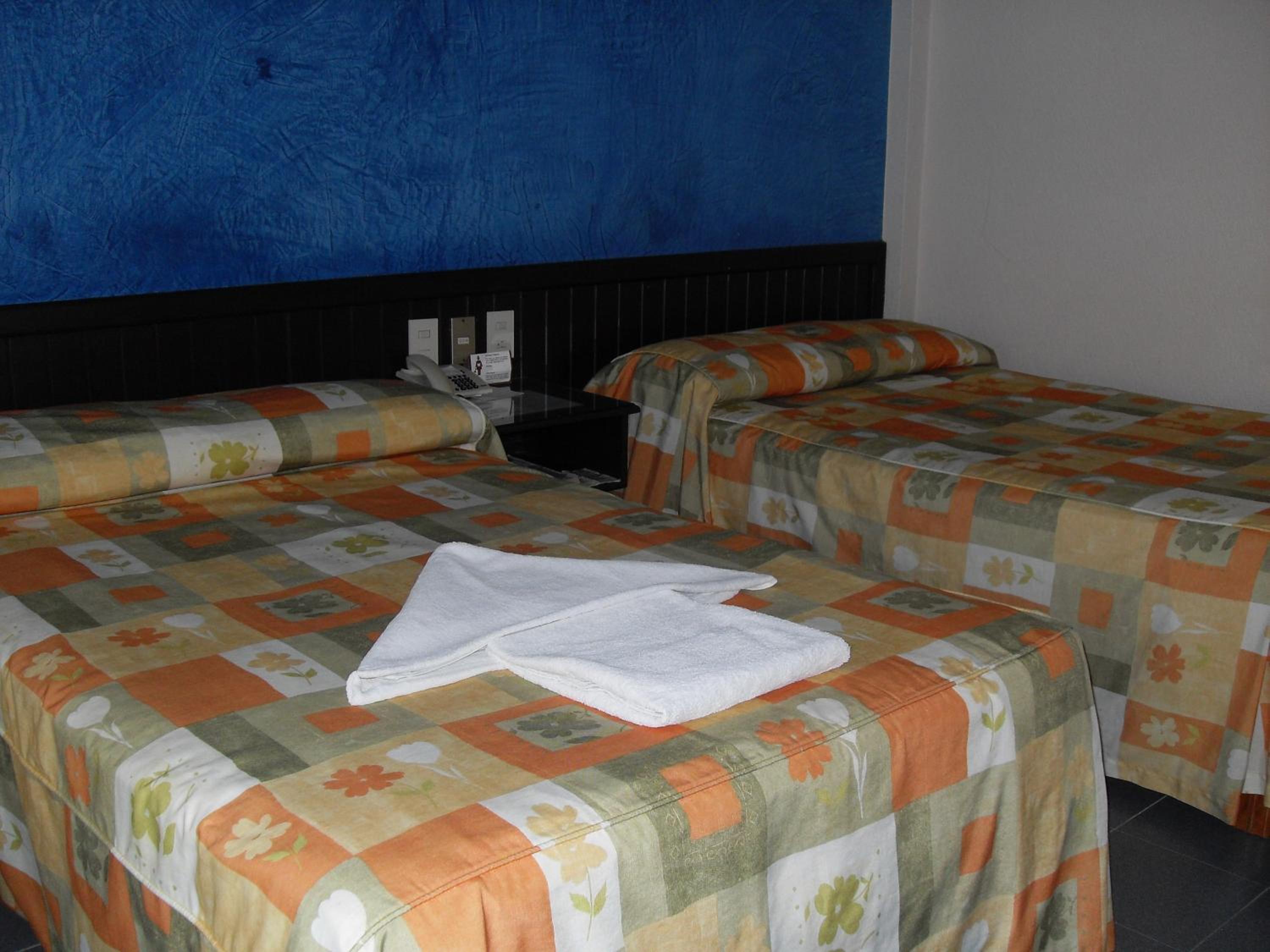 Double Room with Two Double Beds photo 1