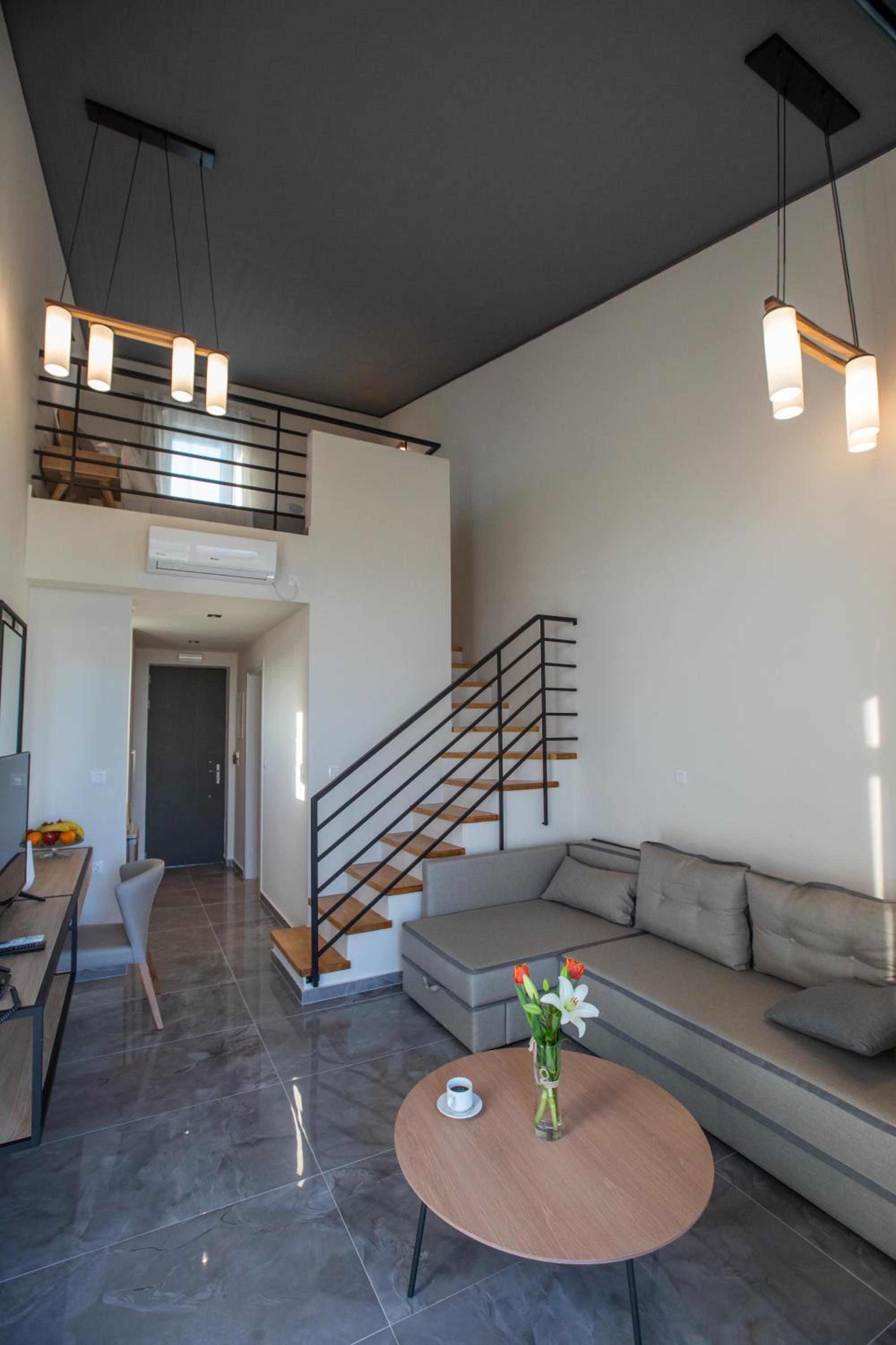Loft Suite photo 2