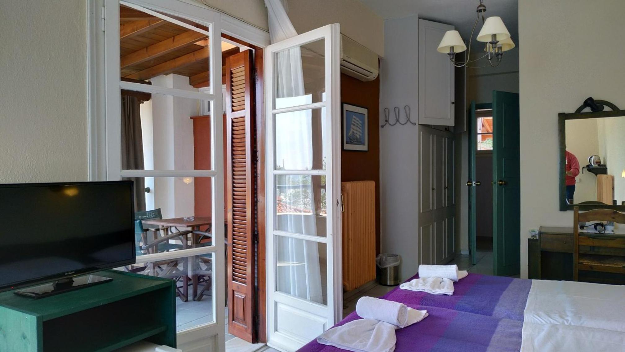 Triple Room with Sea View photo 1