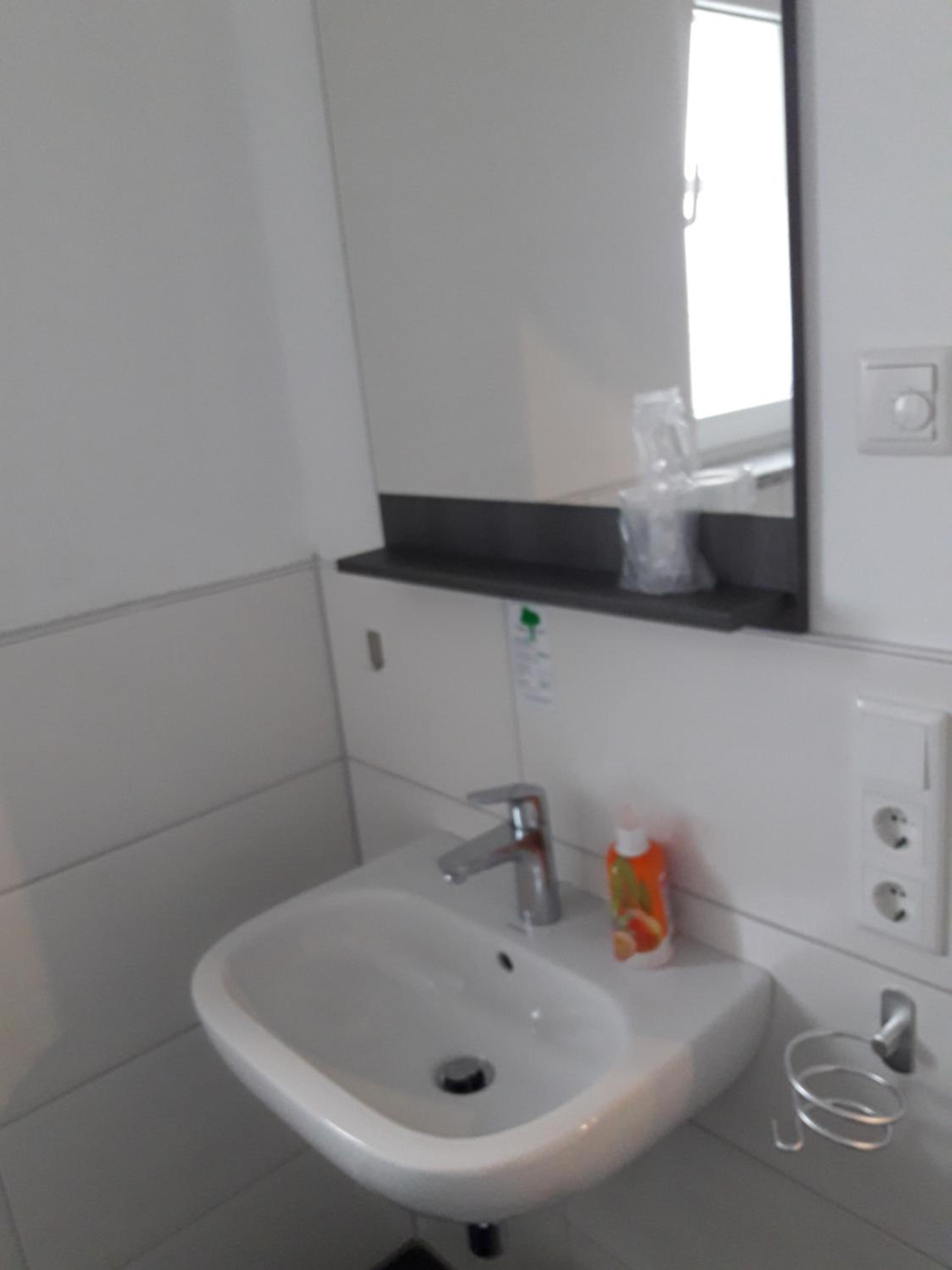 Budget Single Room photo 2