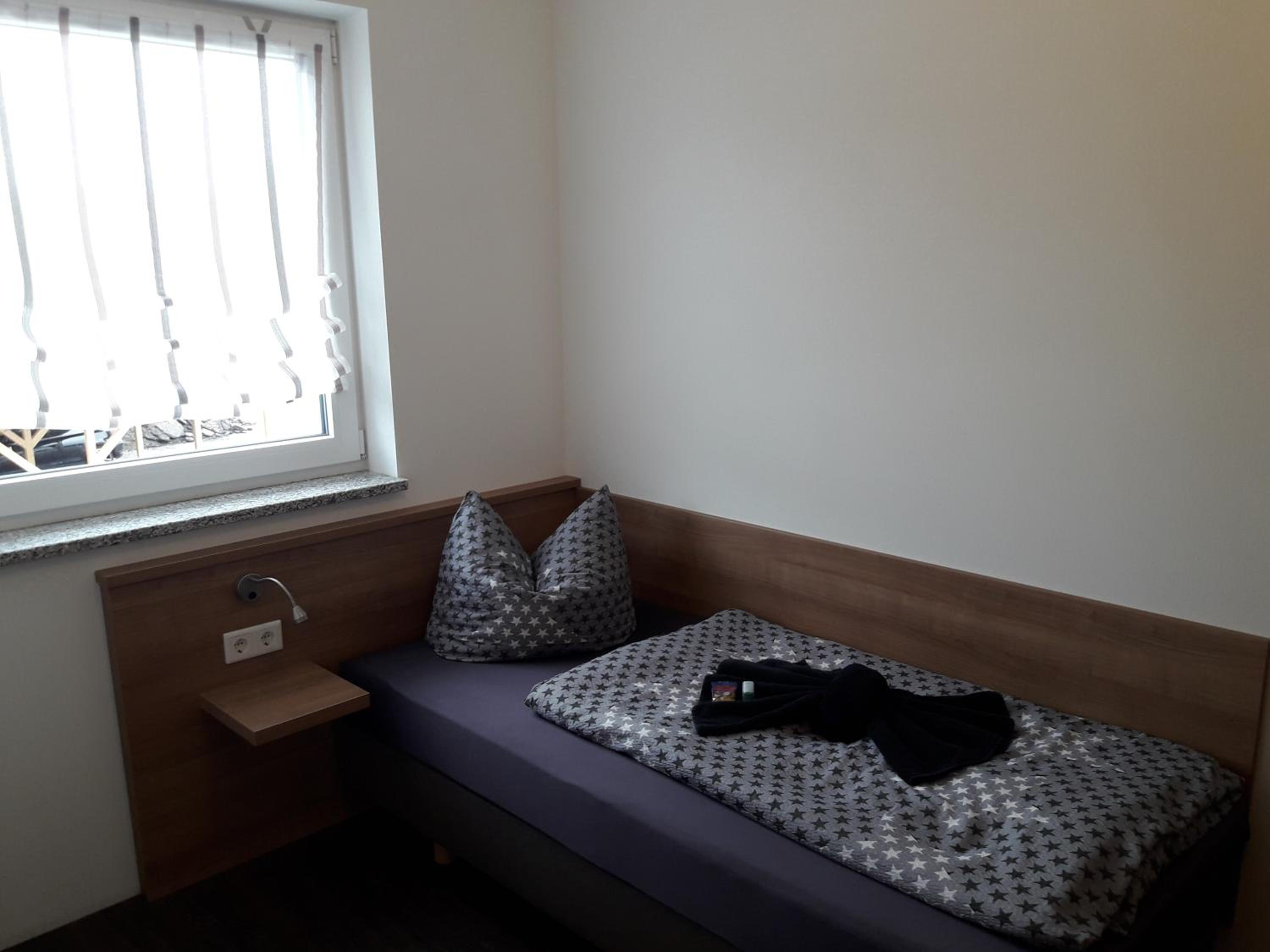 Budget Single Room photo 1