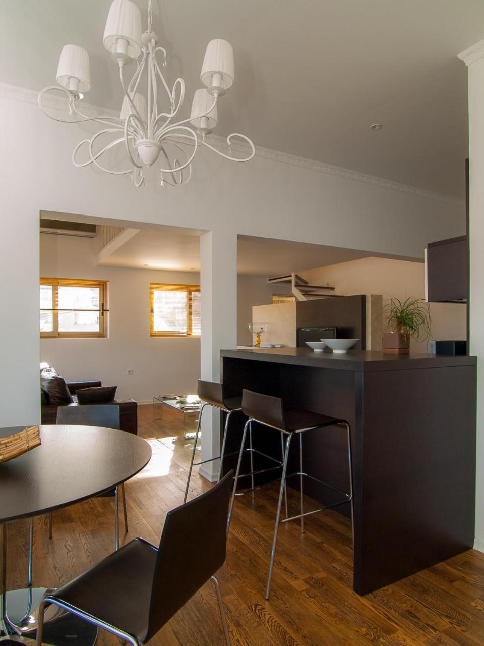 Penthouse Apartment with Balcony and Sea View - Photo 3