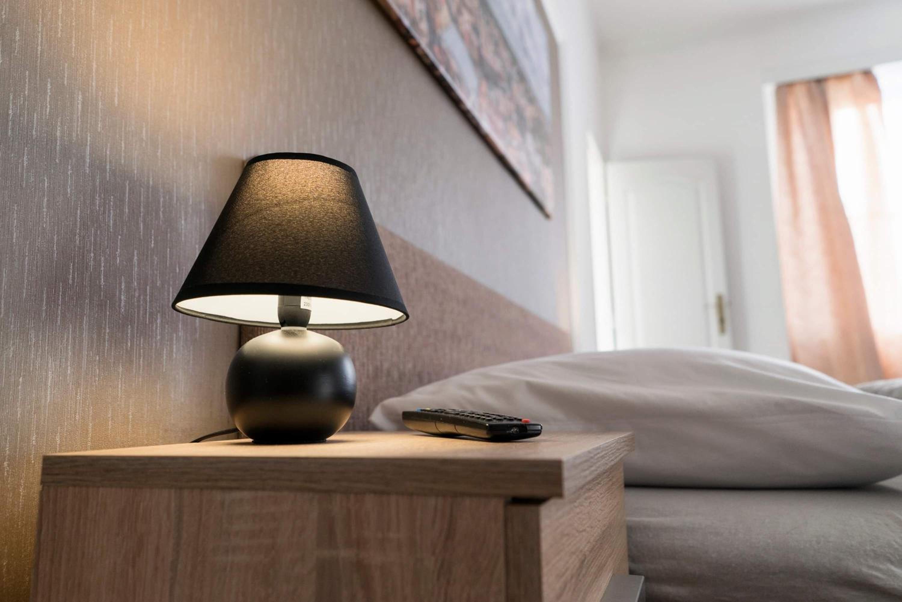 Double or Twin Room - Photo 13