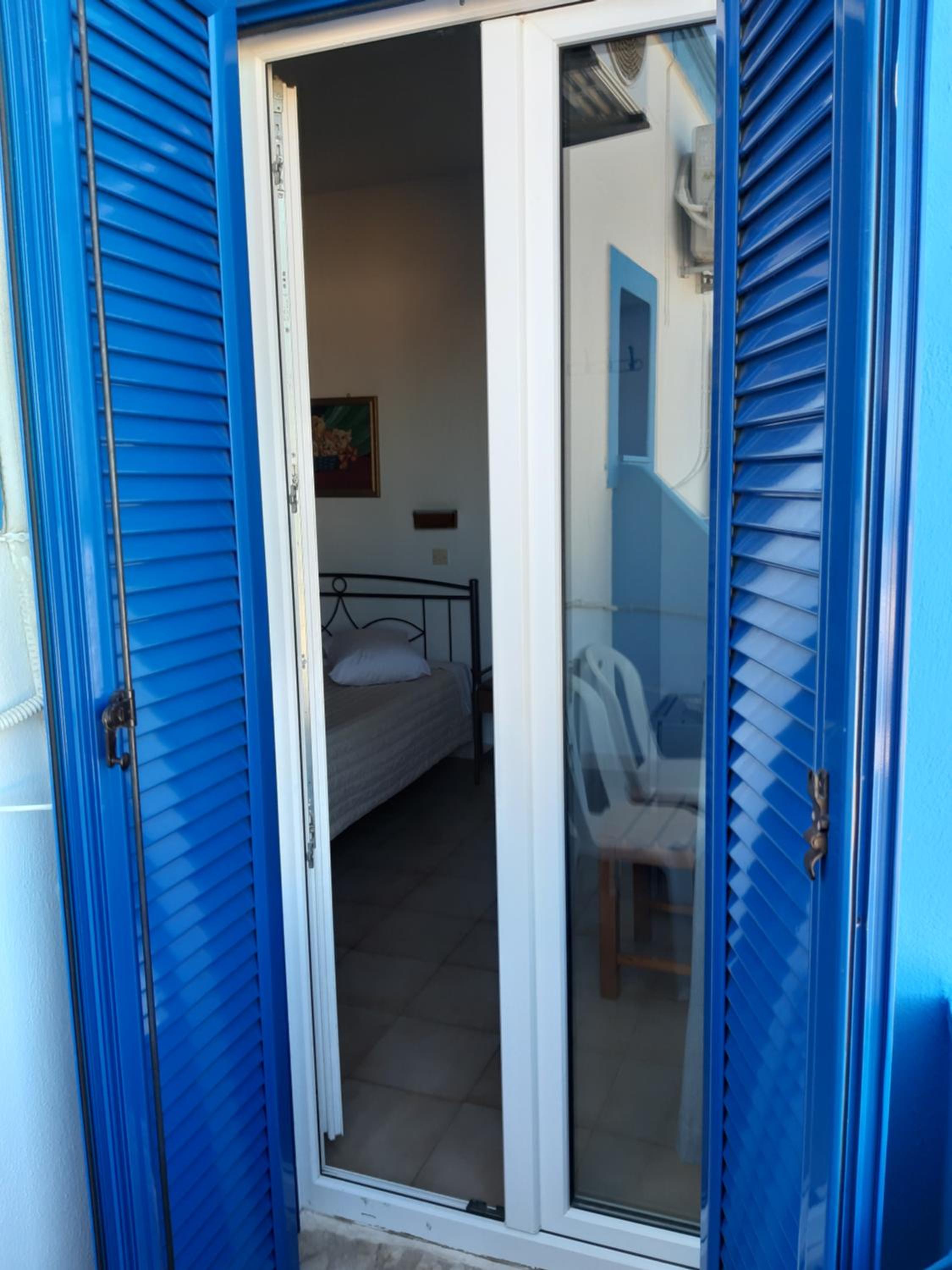 Double Room - Photo 16