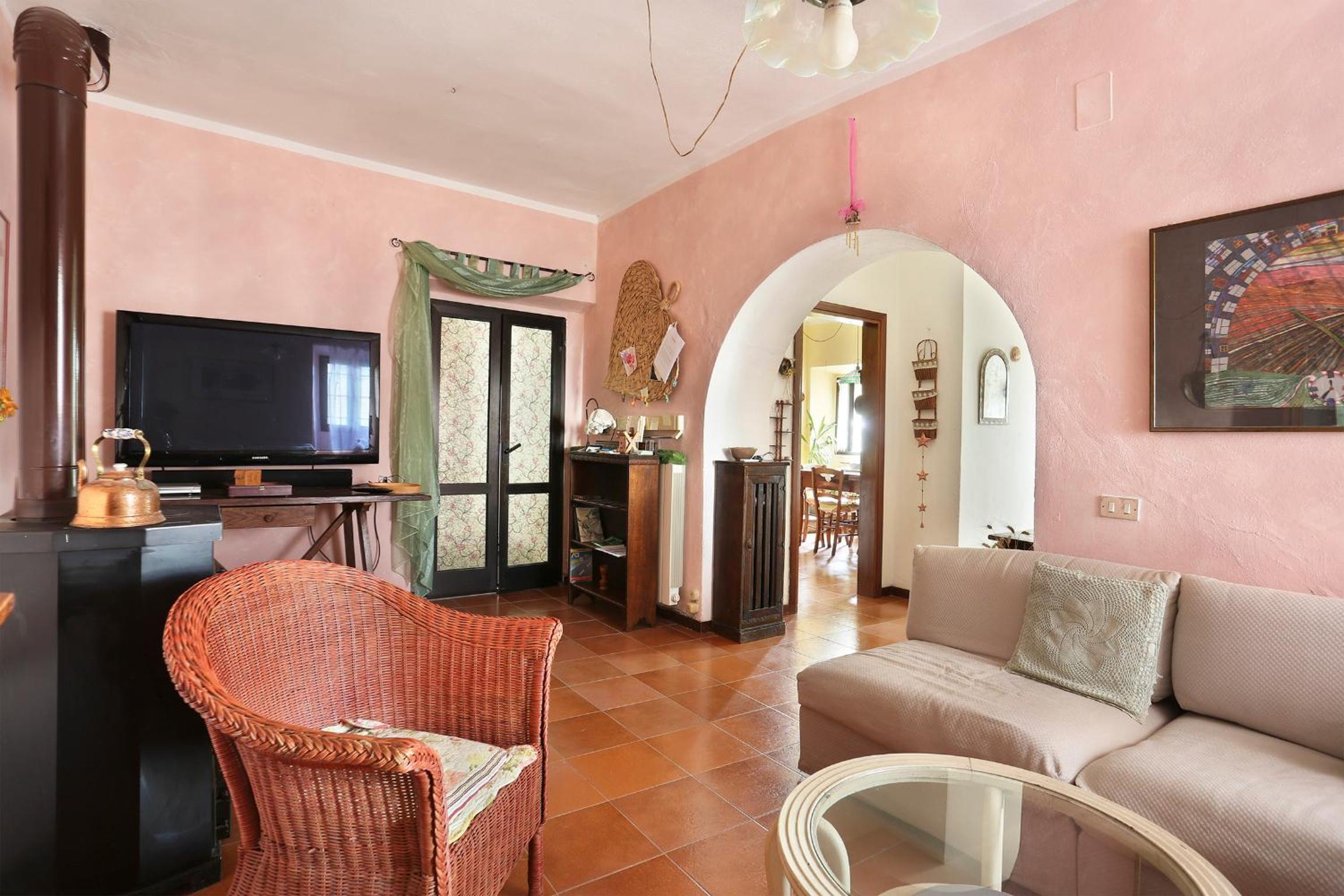 Two-Bedroom House photo 2
