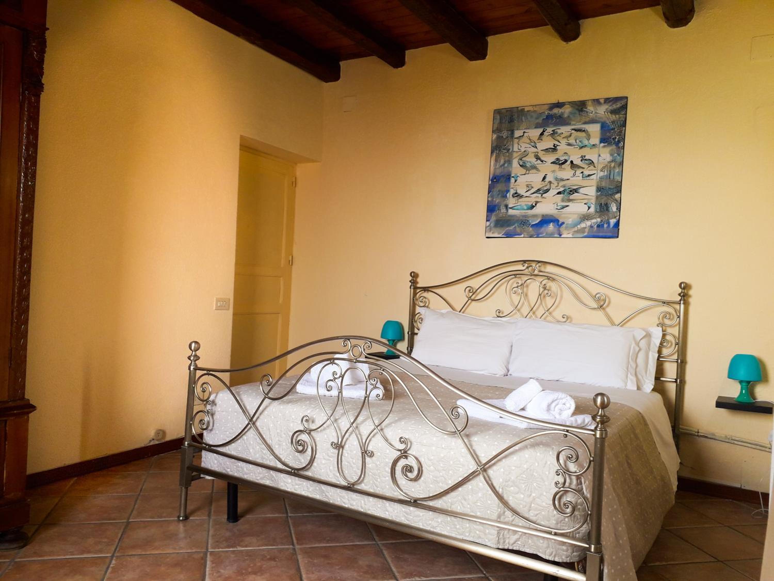 Three-Bedroom Apartment with Terrace and Sea View photo 2
