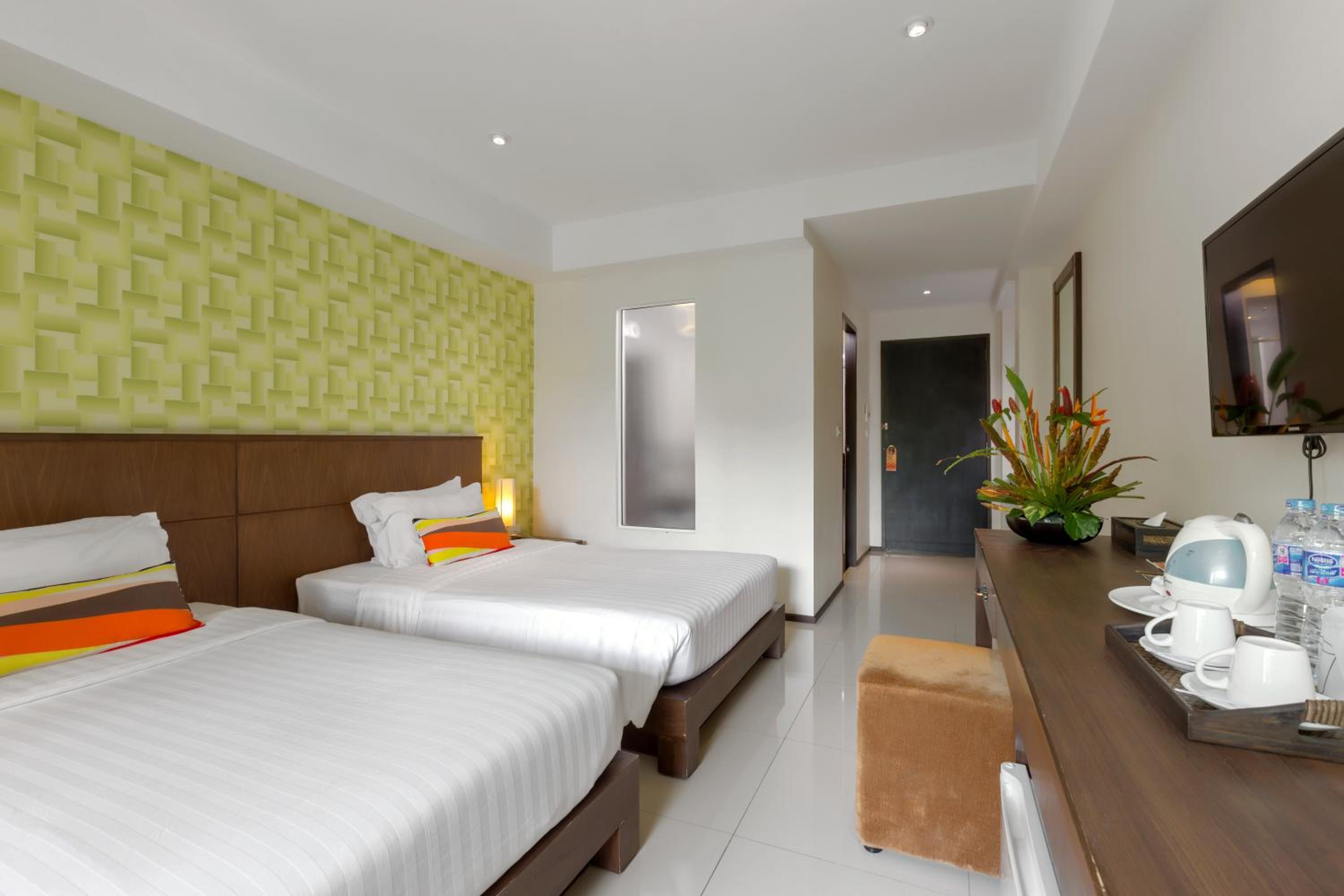 Deluxe Twin Room - Photo 7
